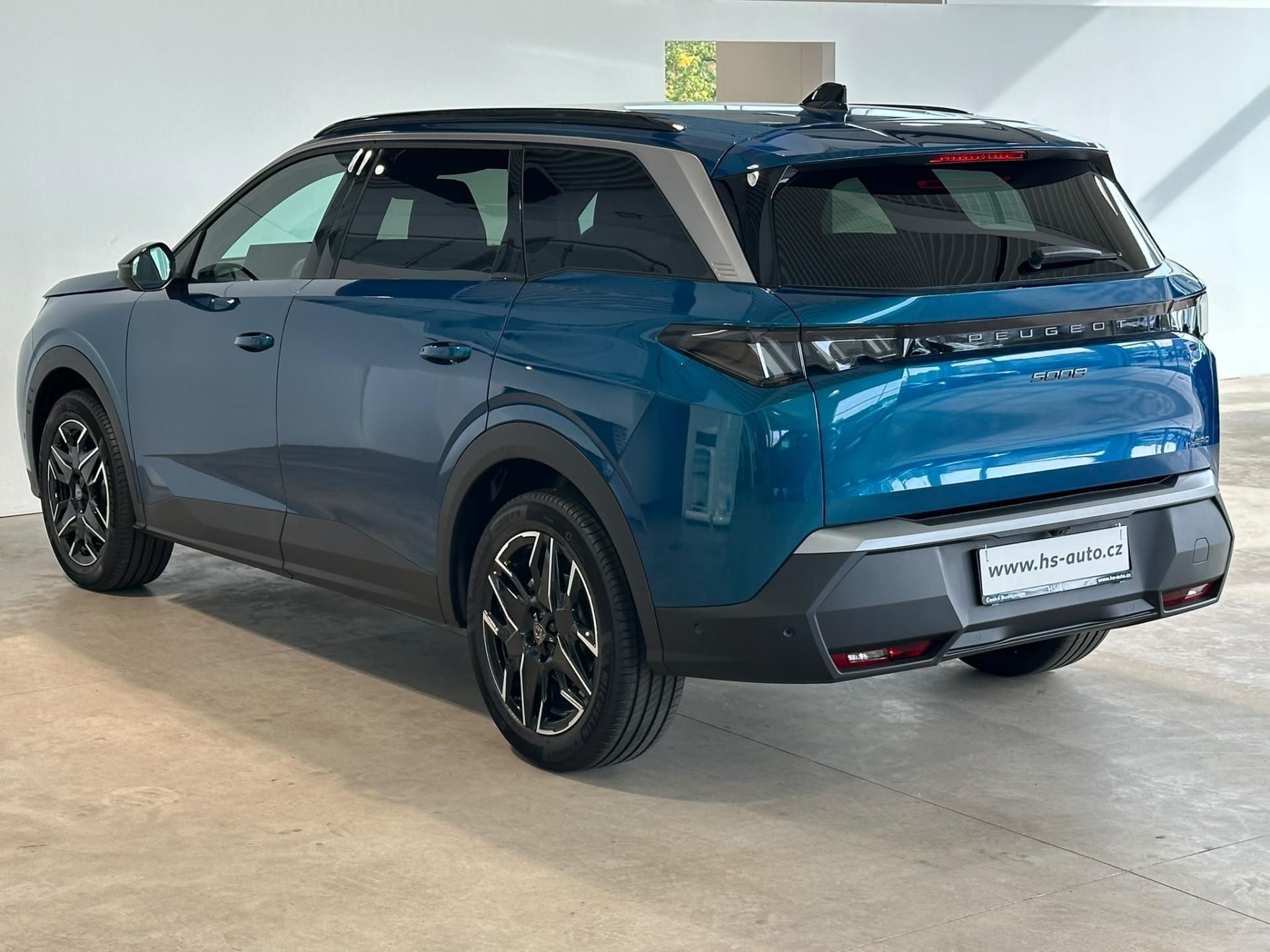 Peugeot 5008, BUSINESS Hybrid 145 e-DCS6 - fotka 6
