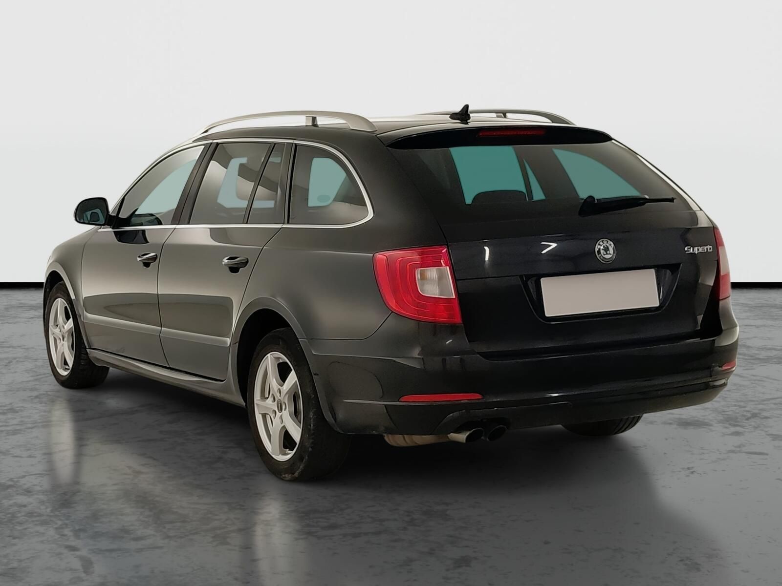Škoda Superb, 2.0 TDI, Ambition Plus - fotka 4