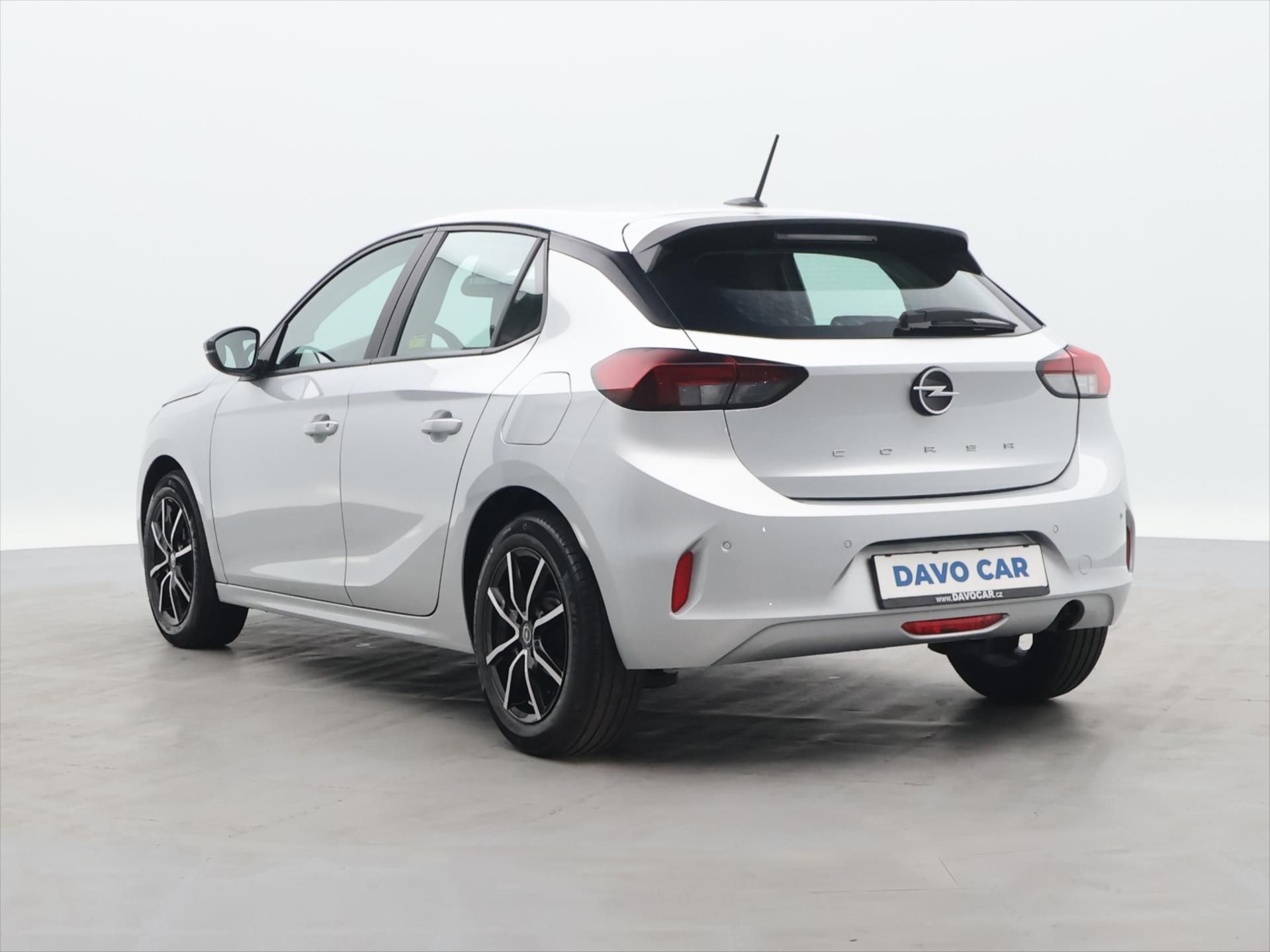 Opel Corsa, 1,2 i 55kW Edition CZ 1.Maj. - fotka 5