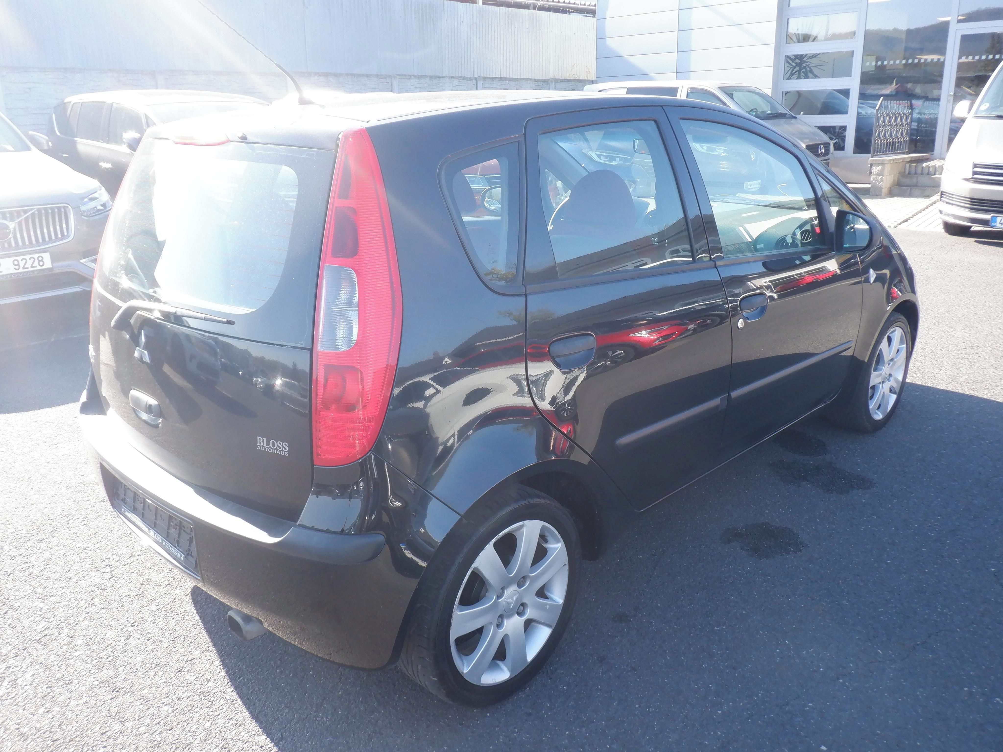 Mitsubishi Colt, 1.3i 70kW - fotka 5