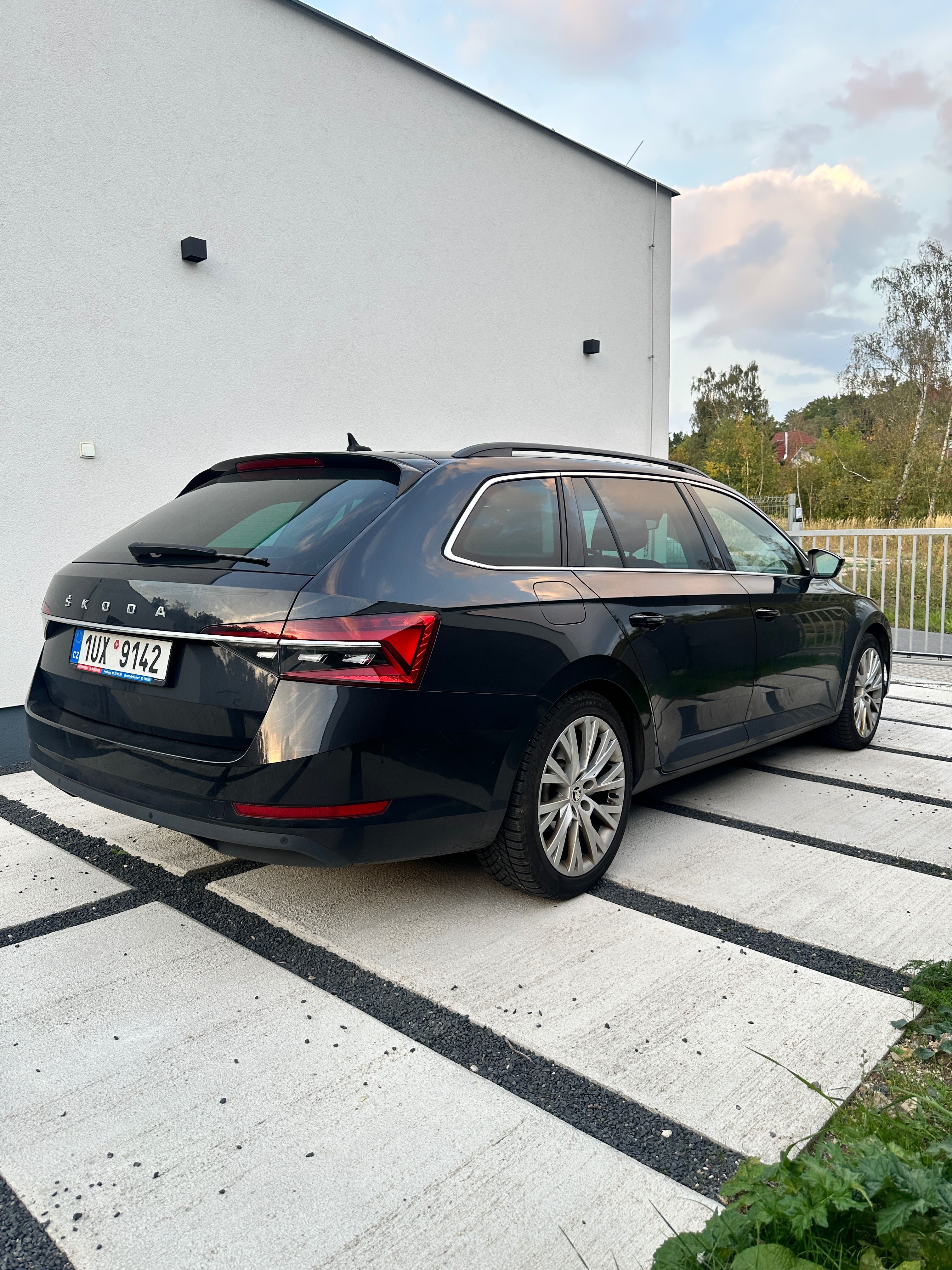 Škoda Superb, Škoda Superb 2.0 110 kw DSG - fotka 6