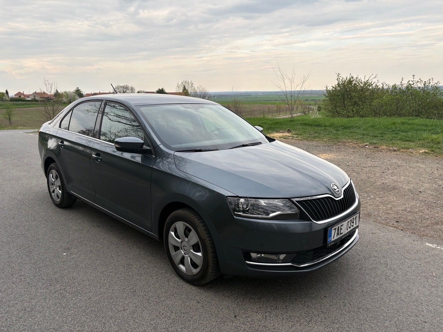 Škoda Rapid, Škoda Rapid 1.0 TSI Style Plus - fotka 2