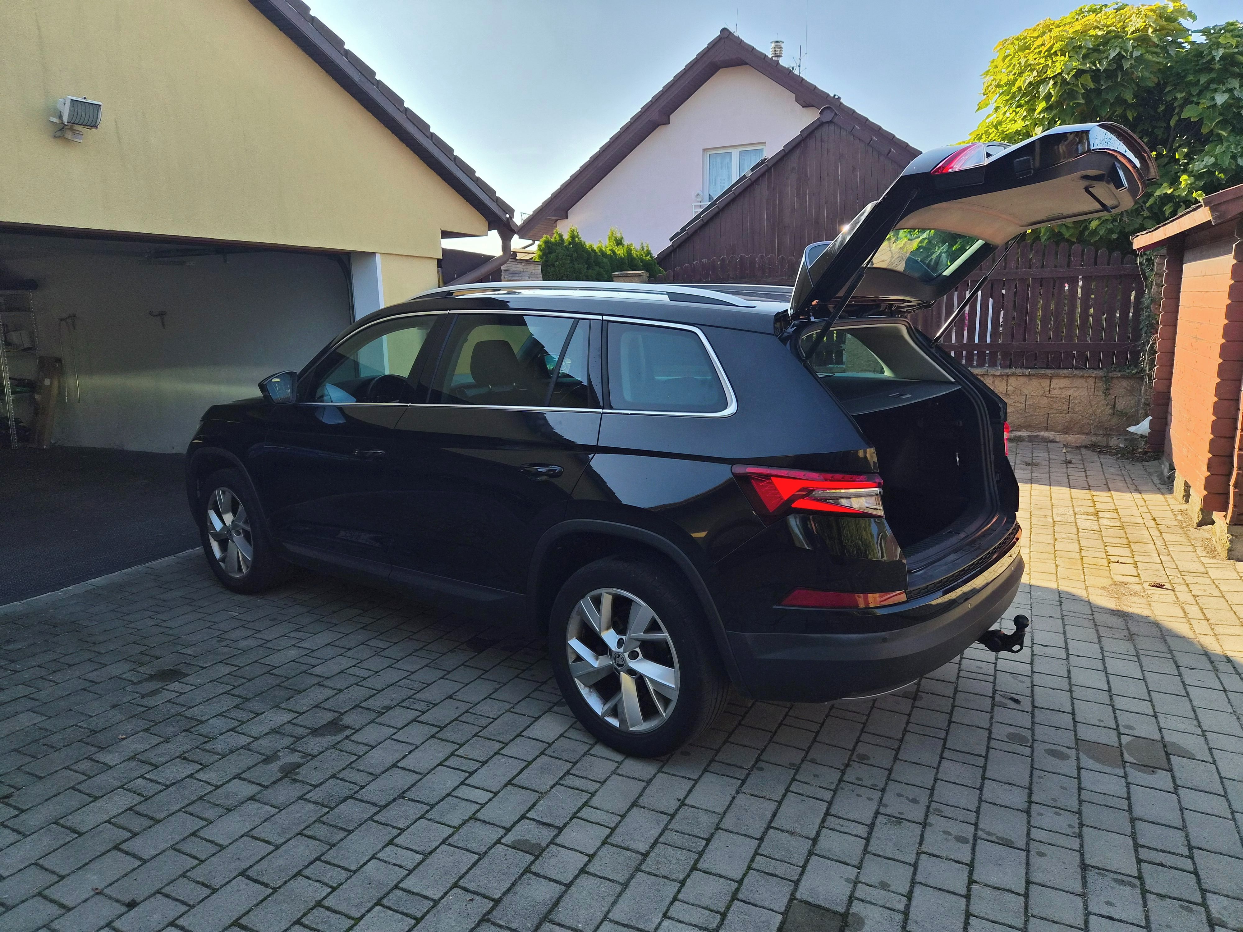 Škoda Kodiaq, 2,0TDi DSG VIRTUAL 114000km - fotka 6