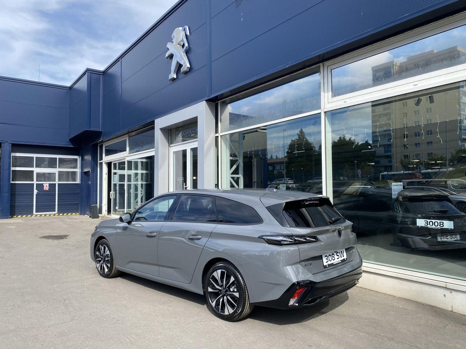 Peugeot 308, SW ALLURE 1.5 BHDi 130k EAT8 - fotka 4