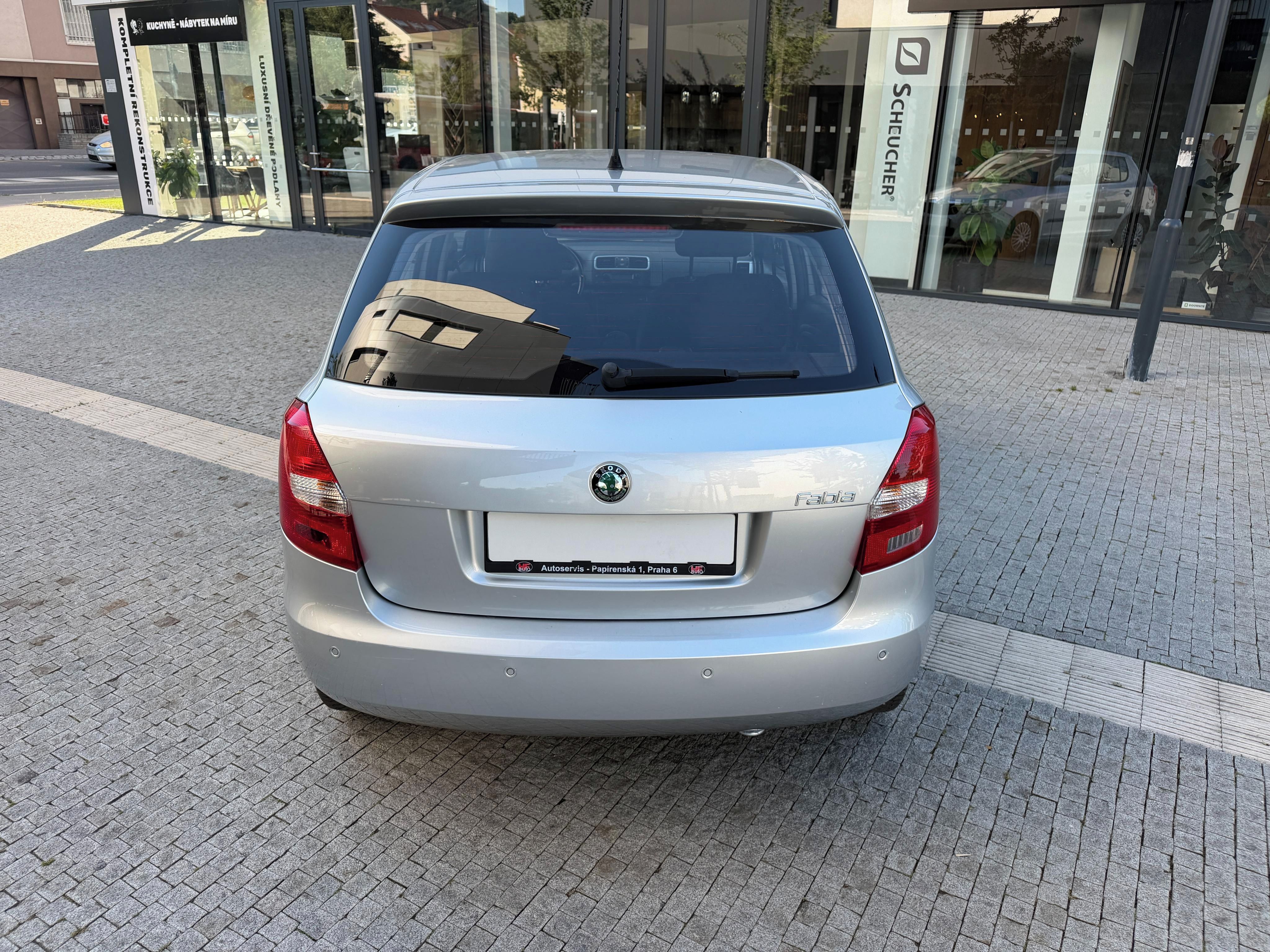Škoda Fabia, 1,4tdi 59kw automatická AC - fotka 4