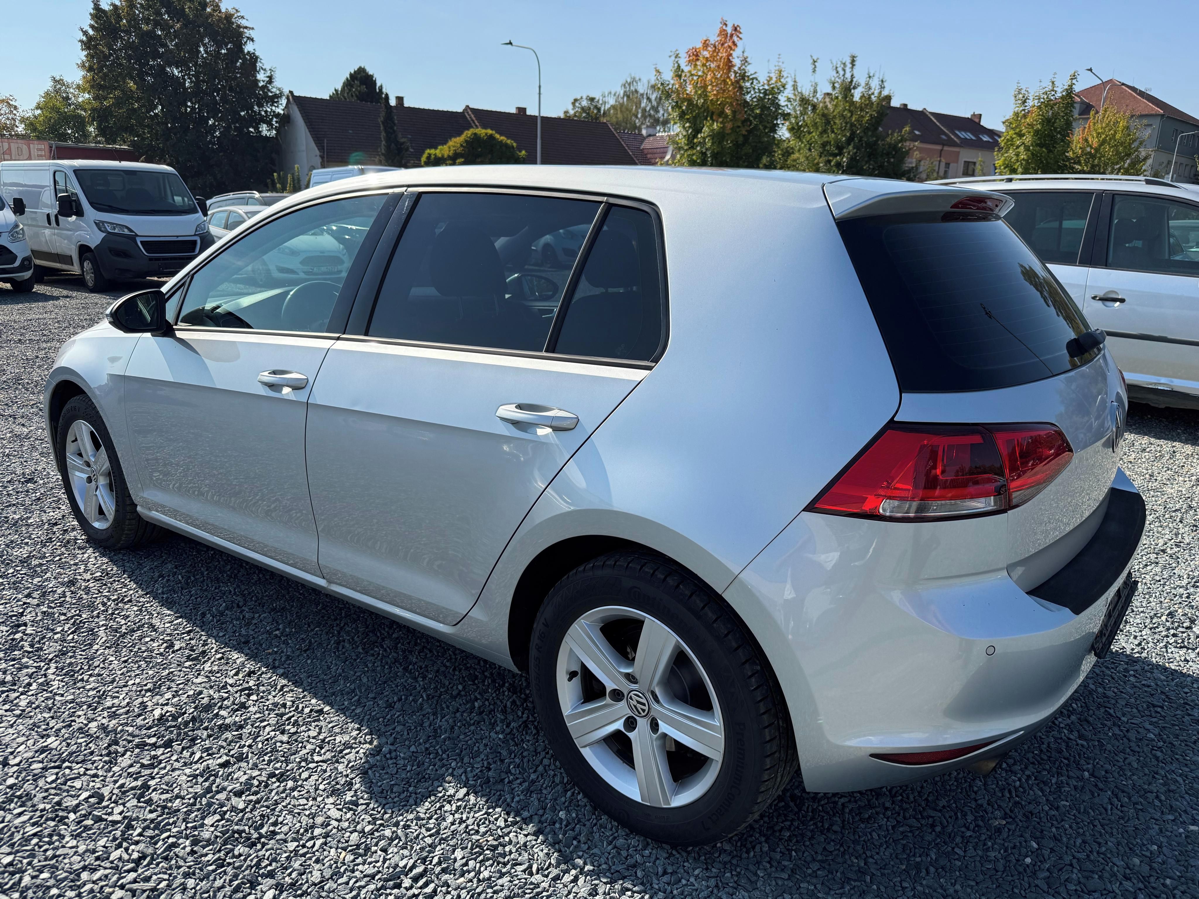 Volkswagen Golf, 1.4 TSi 90Kw - fotka 5