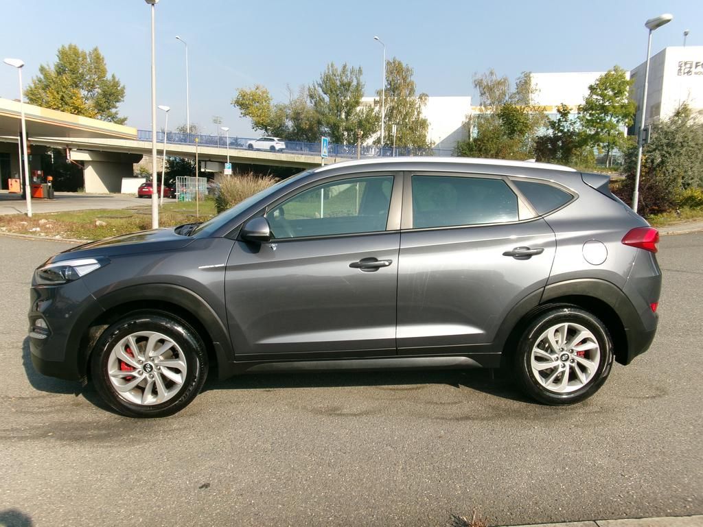 Hyundai Tucson, 1.6 GDi KOUPENO ČR,1.MAJITEL - fotka 2