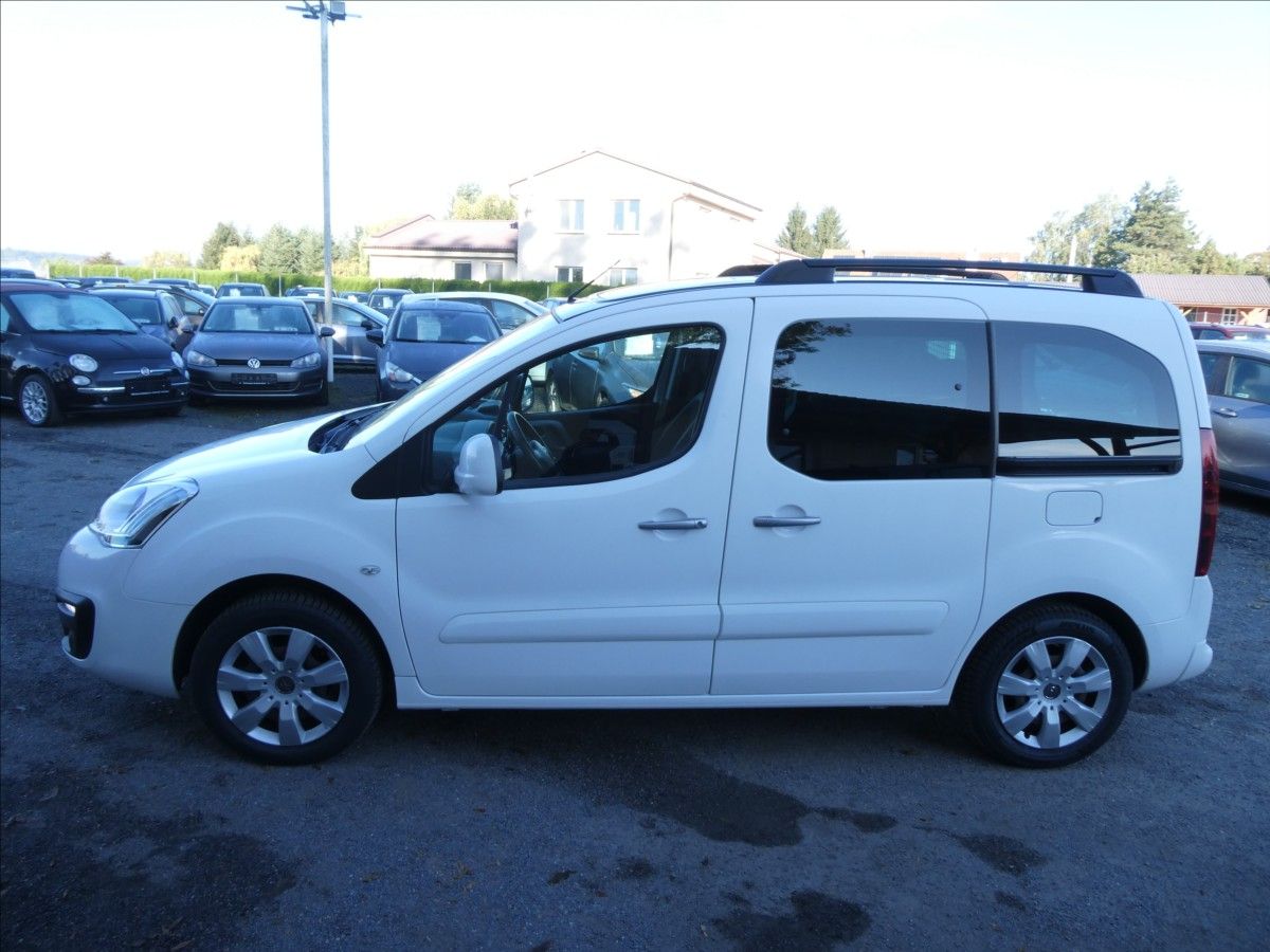 Citroën Berlingo, 1,2 PT 81kW Multispace Panoram - fotka 6