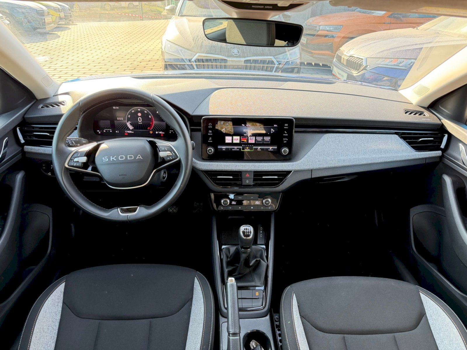 Škoda Scala, Selection 1.0 TSI 85kW 6MP - fotka 5