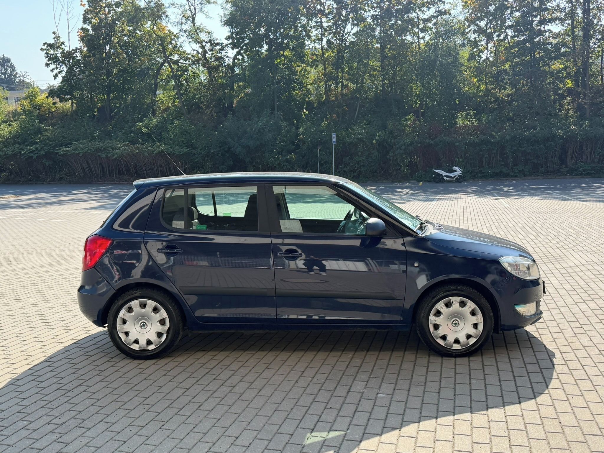 Škoda Fabia, 1.2HTP, 51kw Nová STK L+Z Kola - fotka 6