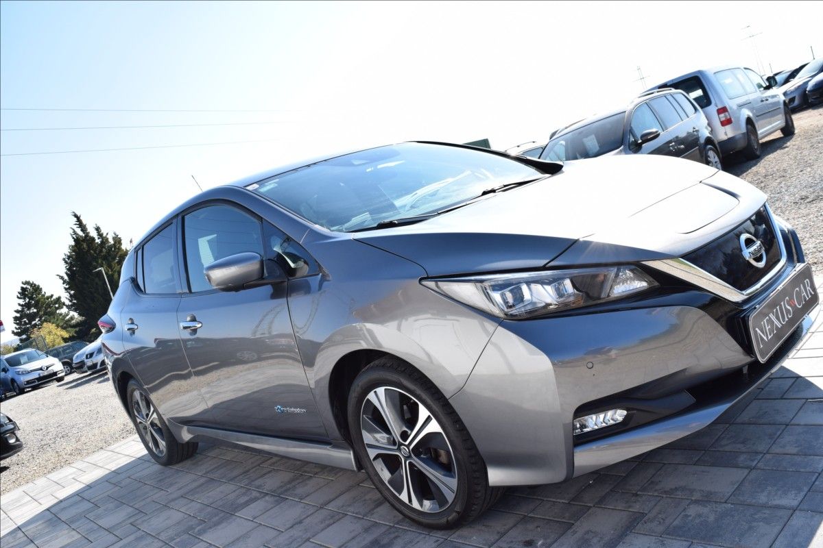 Nissan LEAF, 110KW TEKNA JEDEN MAJITEL - fotka 4