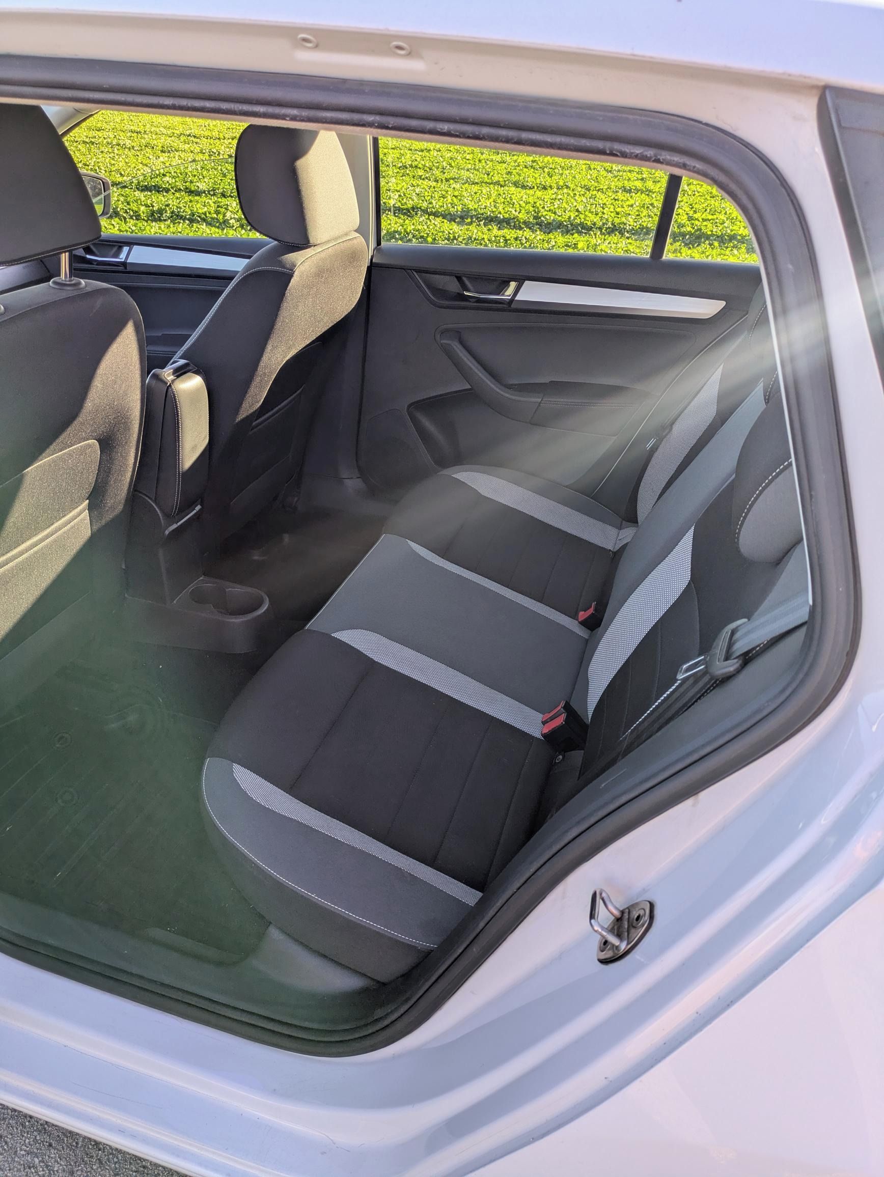 Škoda Rapid, servisováno - fotka 5