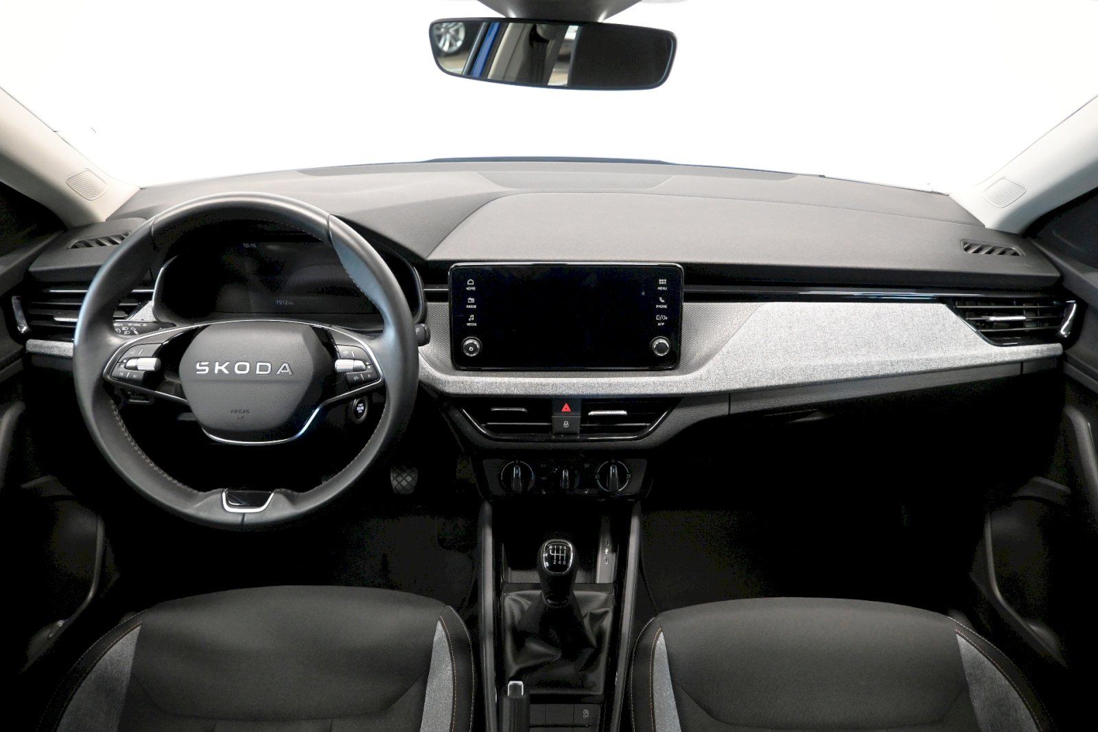 Škoda Scala, Selection 1.0TSI 85kW - fotka 5