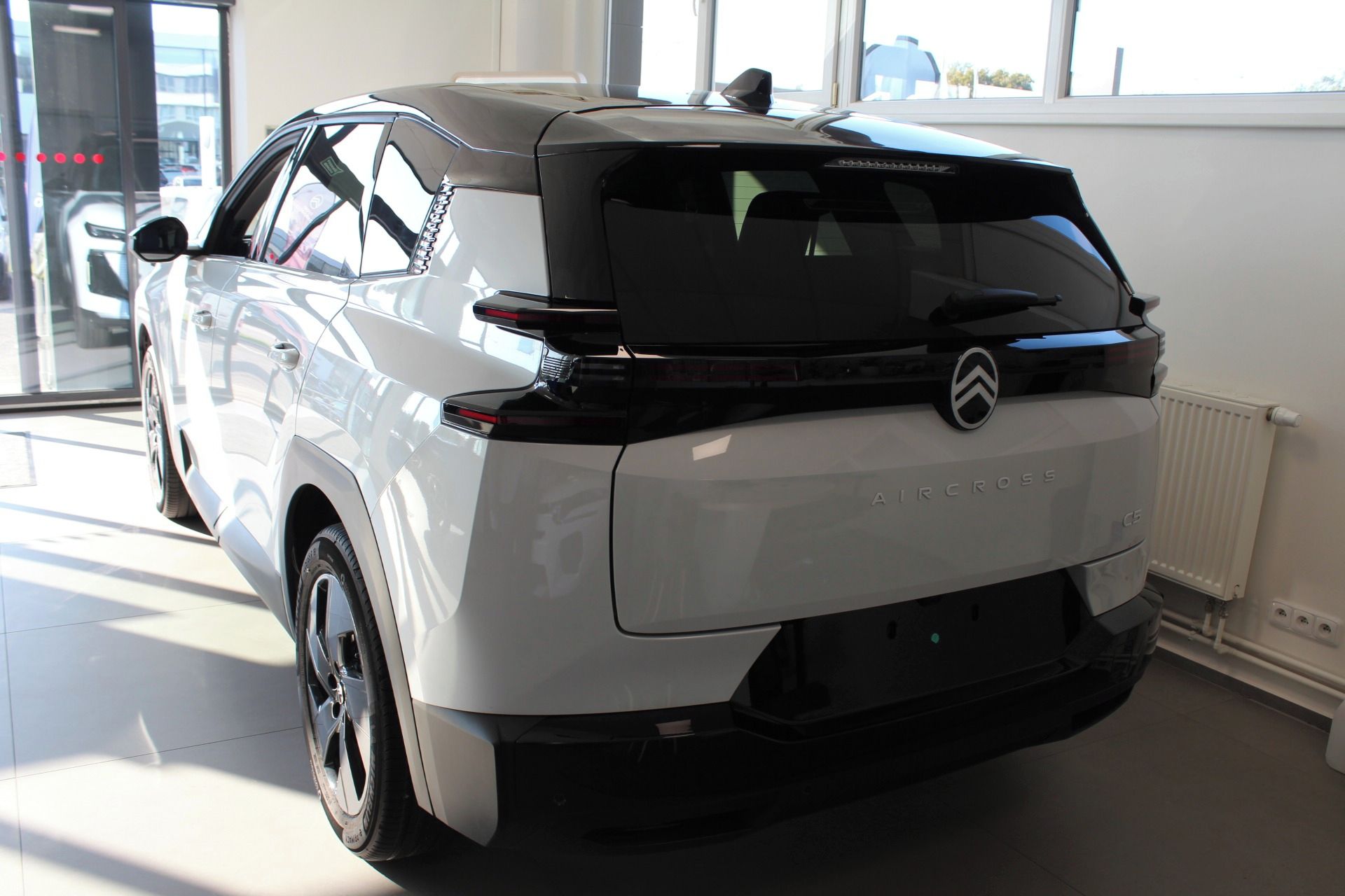 Citroën C5 Aircross, MAX Hybrid 145k Automatic - fotka 3