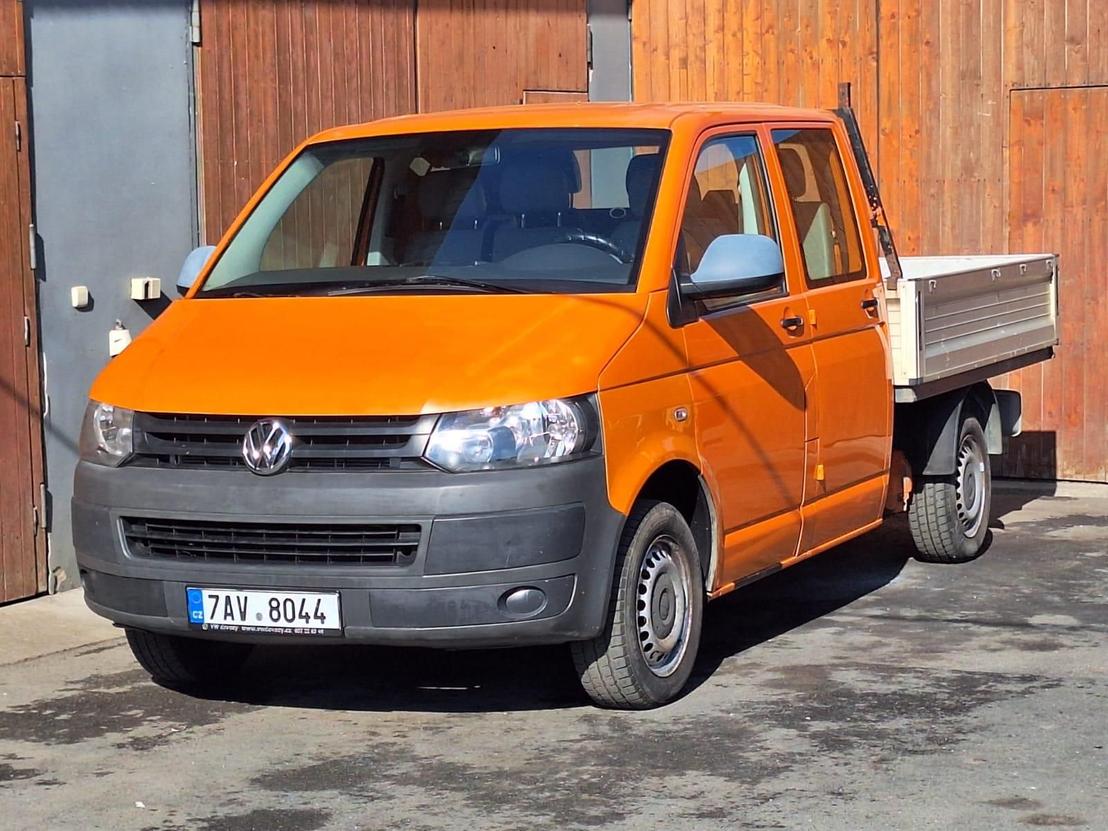 Volkswagen Transporter, T5 2,0TDi DOKA 6míst valník