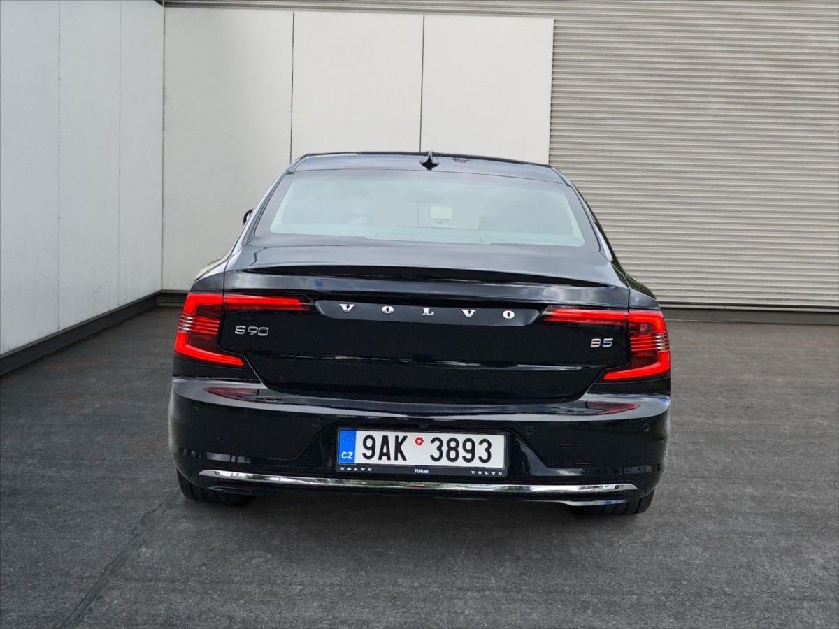 Volvo S90, 2,0 B5 Plus Bright AT - fotka 4