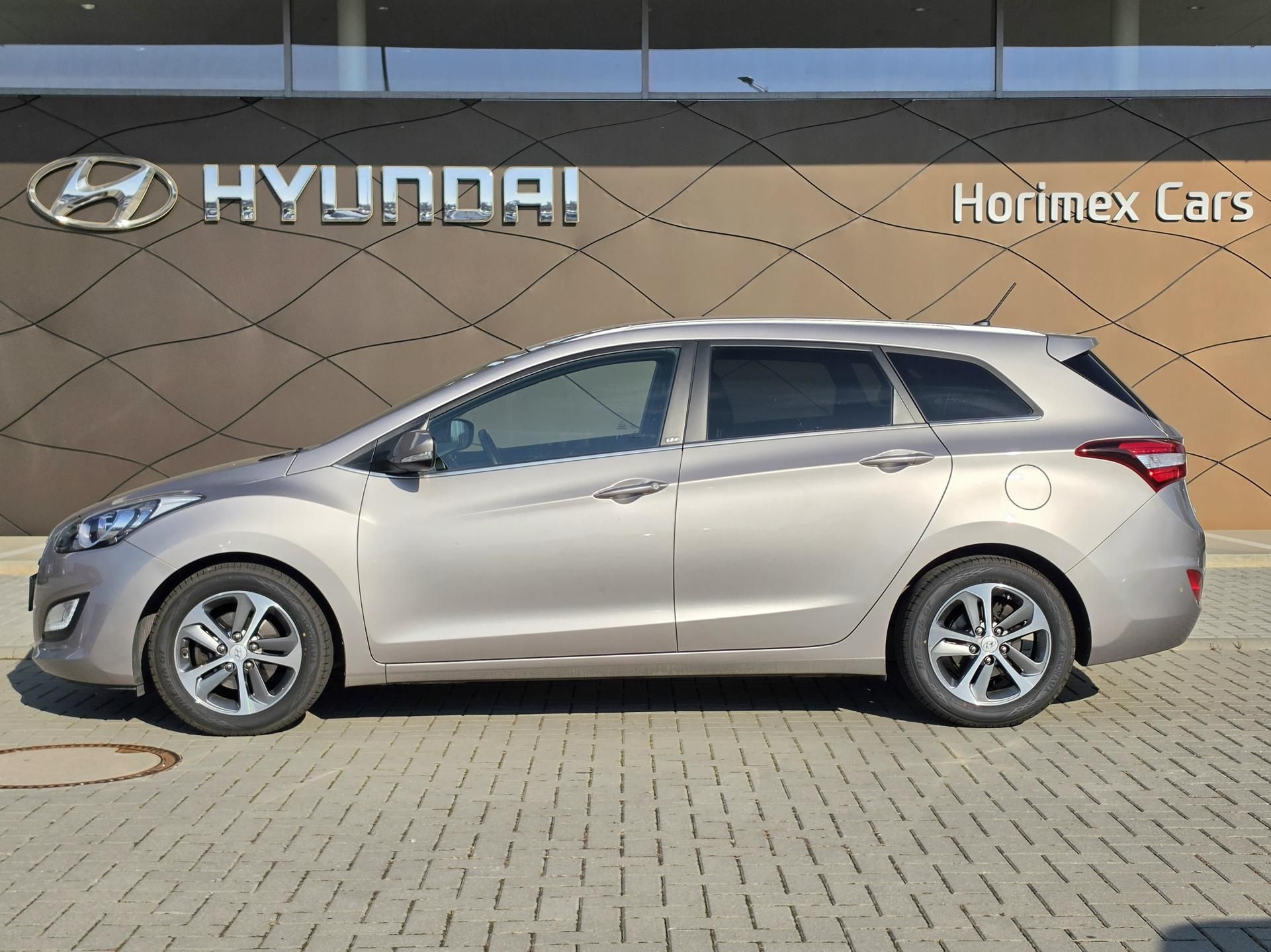 Hyundai i30, 1,6 GDI 99kW WG - fotka 2