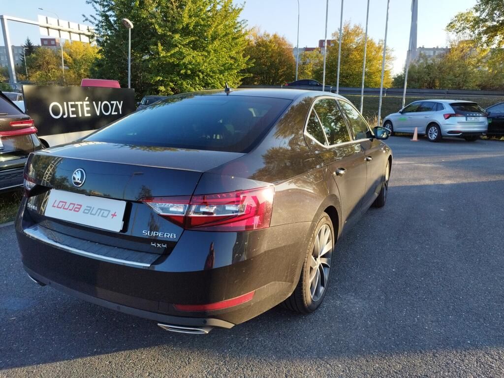 Škoda Superb, L&K 2.0 TSI 200 kW - fotka 2