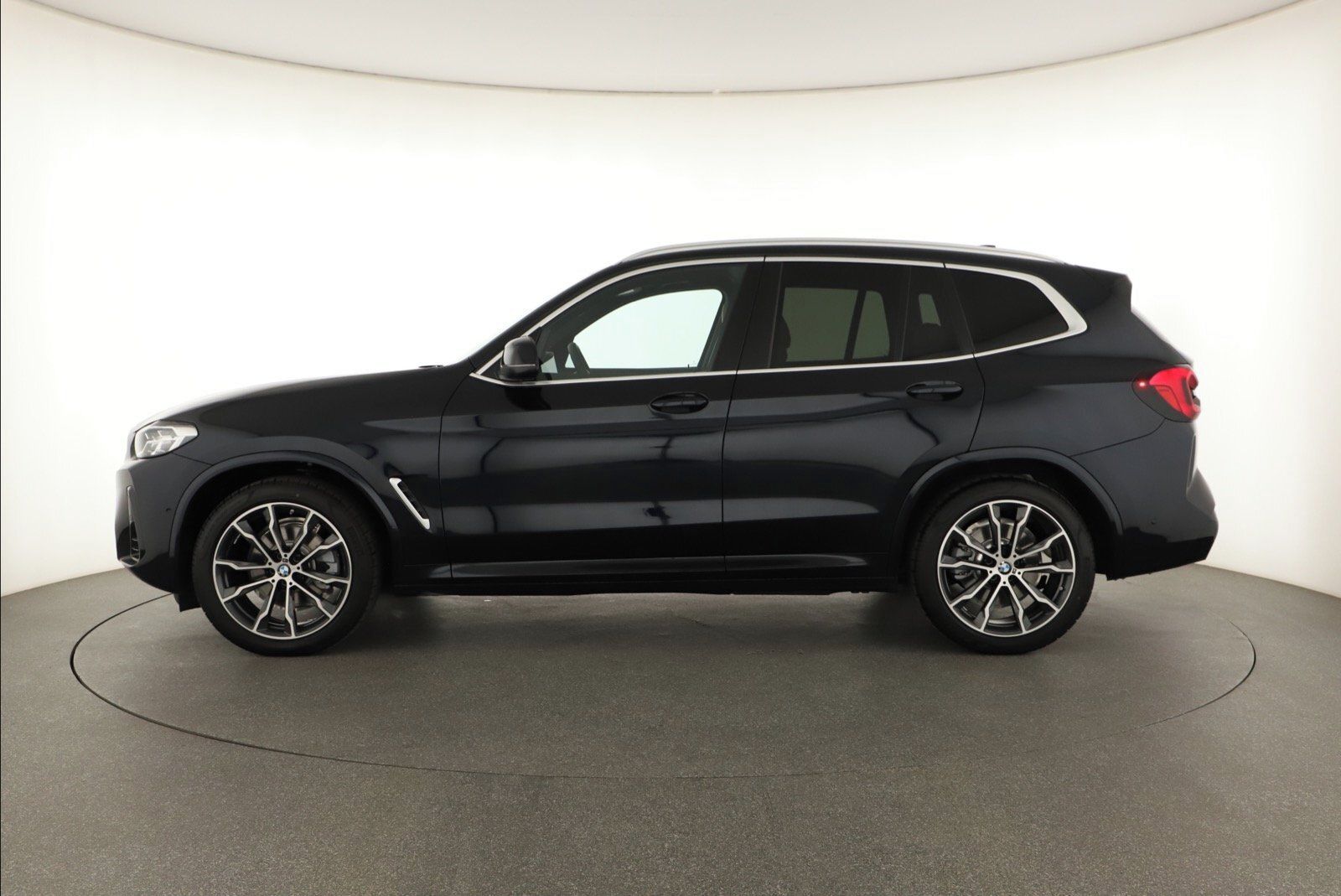 BMW X3, xDrive20d, Tažné, ACC, Výhřev - fotka 3