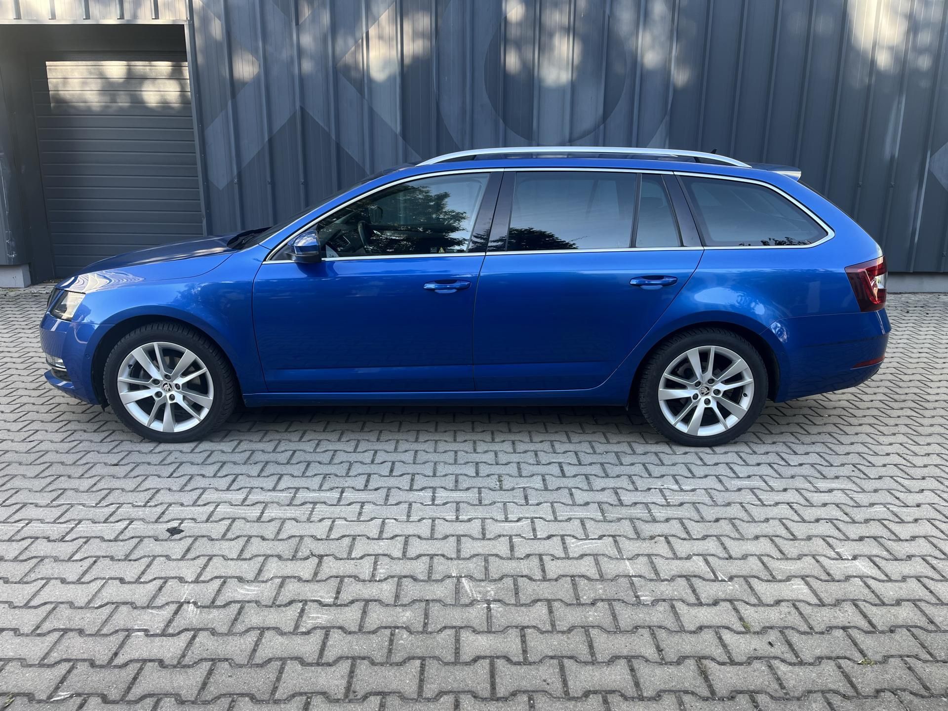 Škoda Octavia, 1,5 TSi DSG/Style/servis/pneu - fotka 2