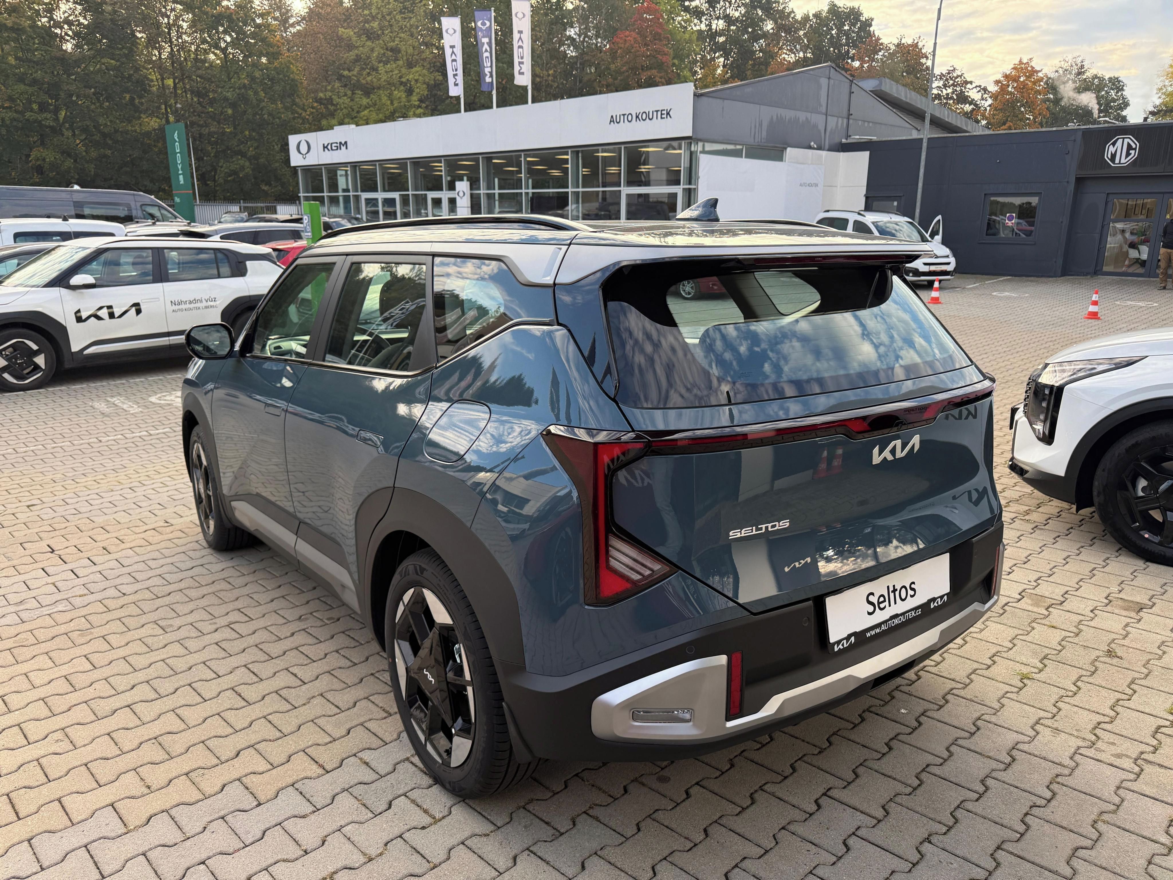 Kia Seltos, 1,6 T-GDi GPF 4x2 EXCLUSIVE - fotka 6