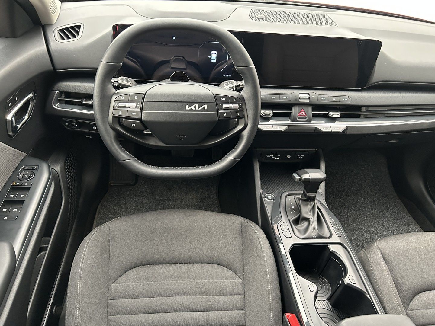 Kia K4, 1.6T-GDi 110kW EXCLUSIVE 110 K - fotka 5