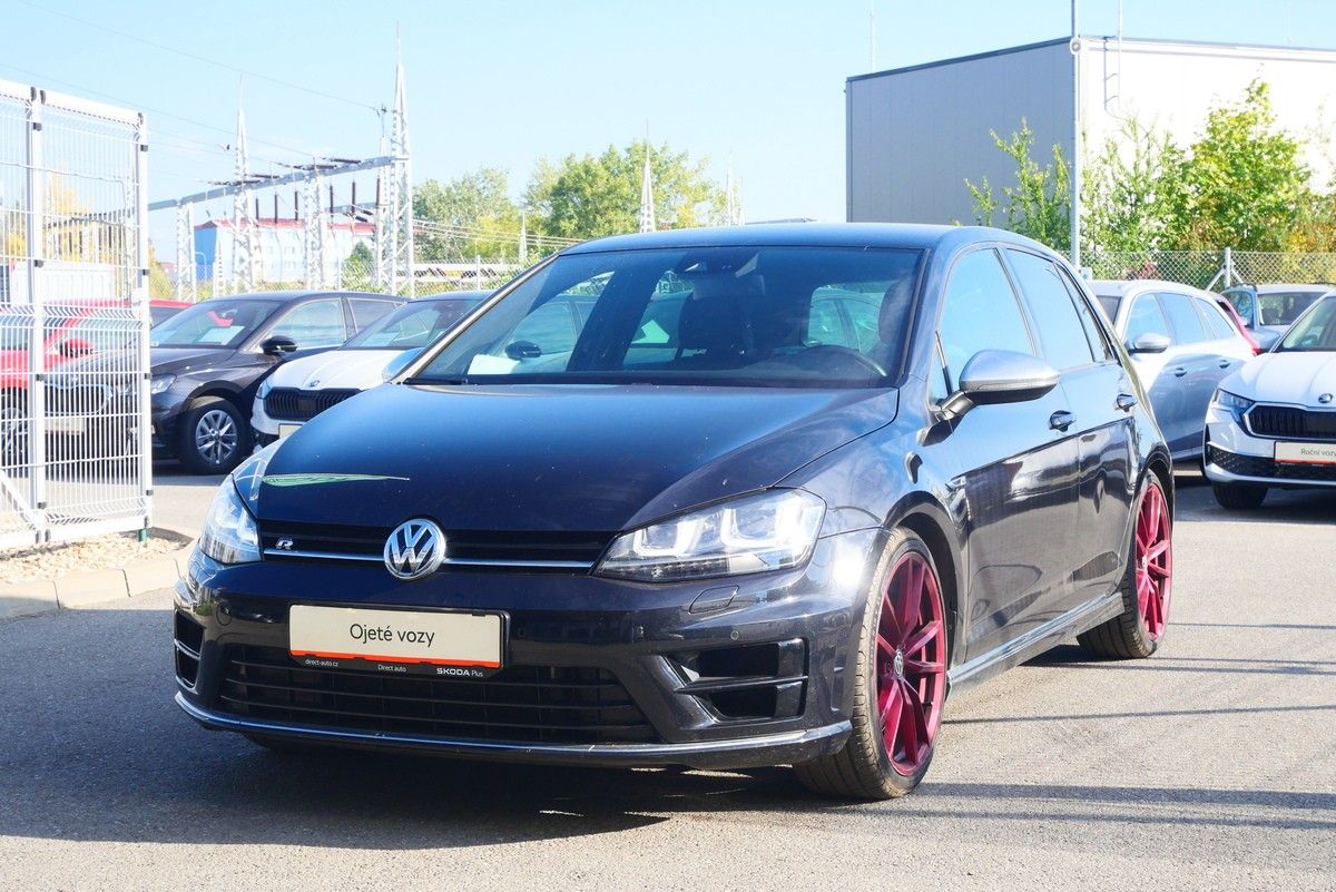 Volkswagen Golf, 2.0 TSI 221 kW R