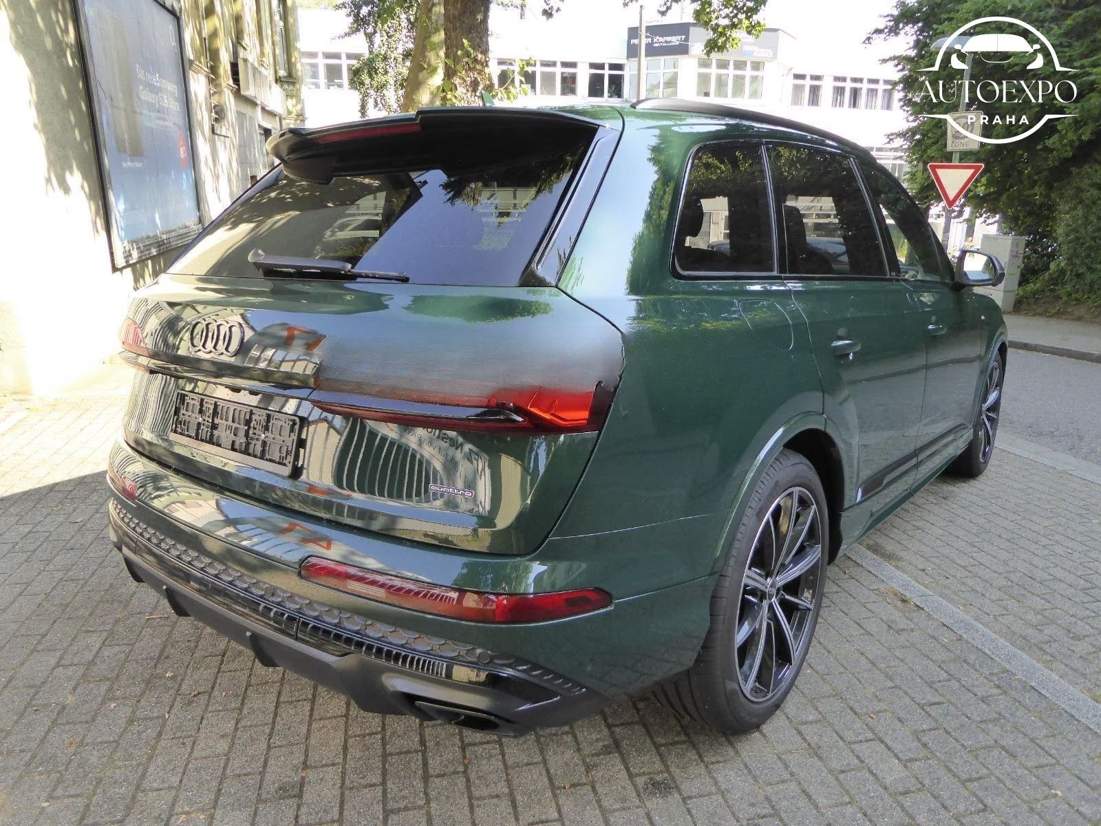 Audi Q7, 60 TFSI e S line/Individual* - fotka 4
