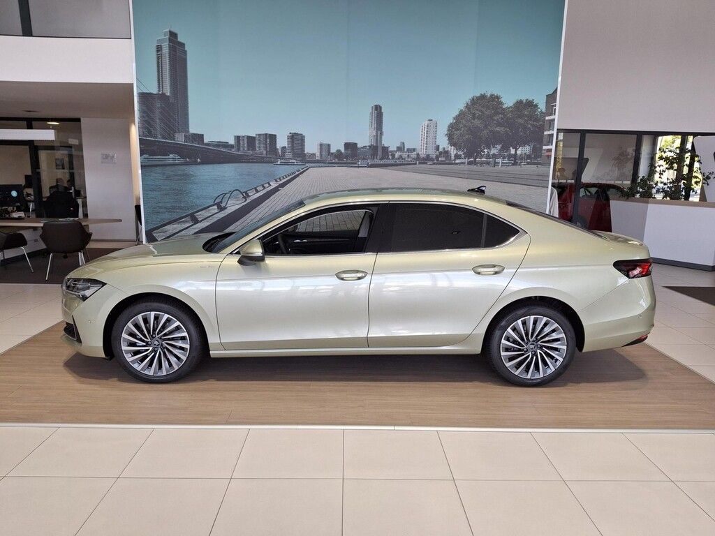 Škoda Superb, 1,5 TSI - fotka 2