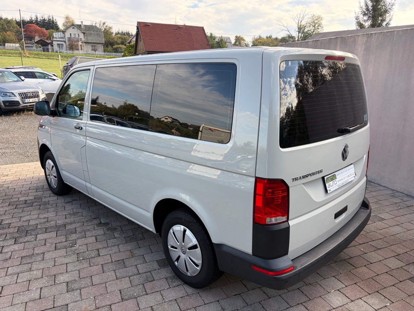 Volkswagen Transporter, 2.0TDI 81kW 9.MÍST NAVI 1.MAJ - fotka 5