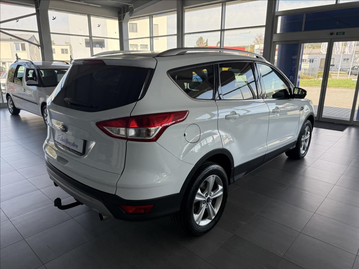Ford Kuga, 2,0   1.MAJ,4X4,SERVISKA,ČR,TA - fotka 6