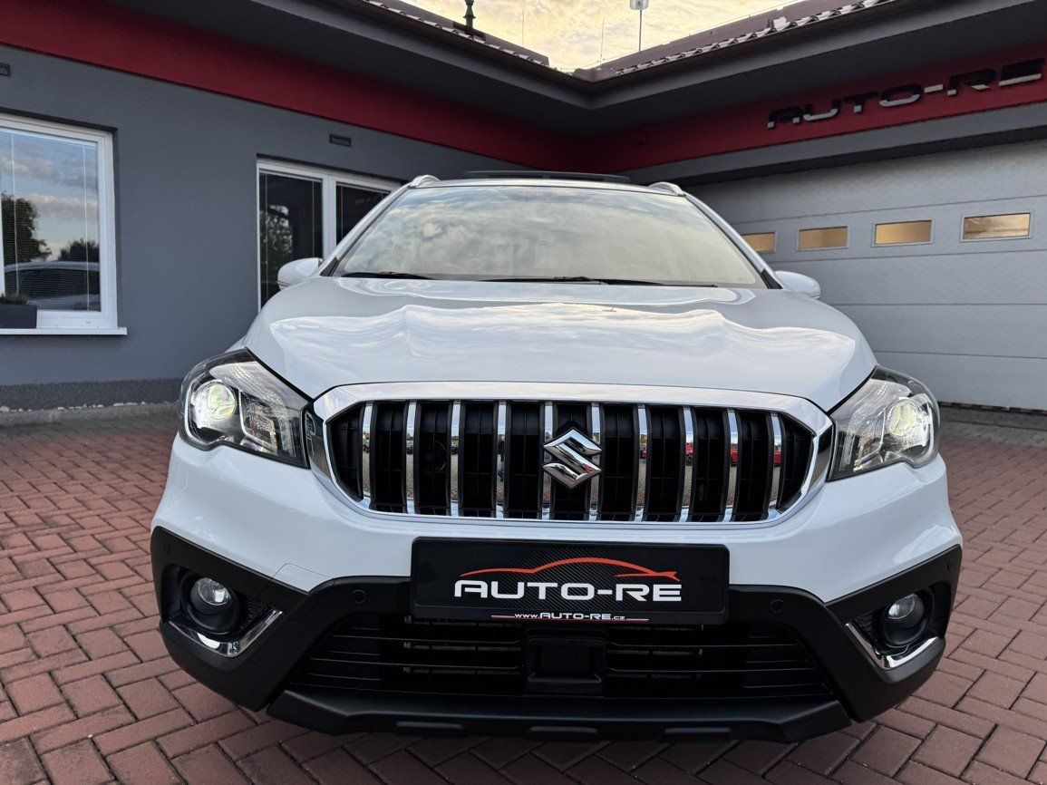 Suzuki SX4 S-Cross, 1.4i BoosterJet AWD LED Navi - fotka 5