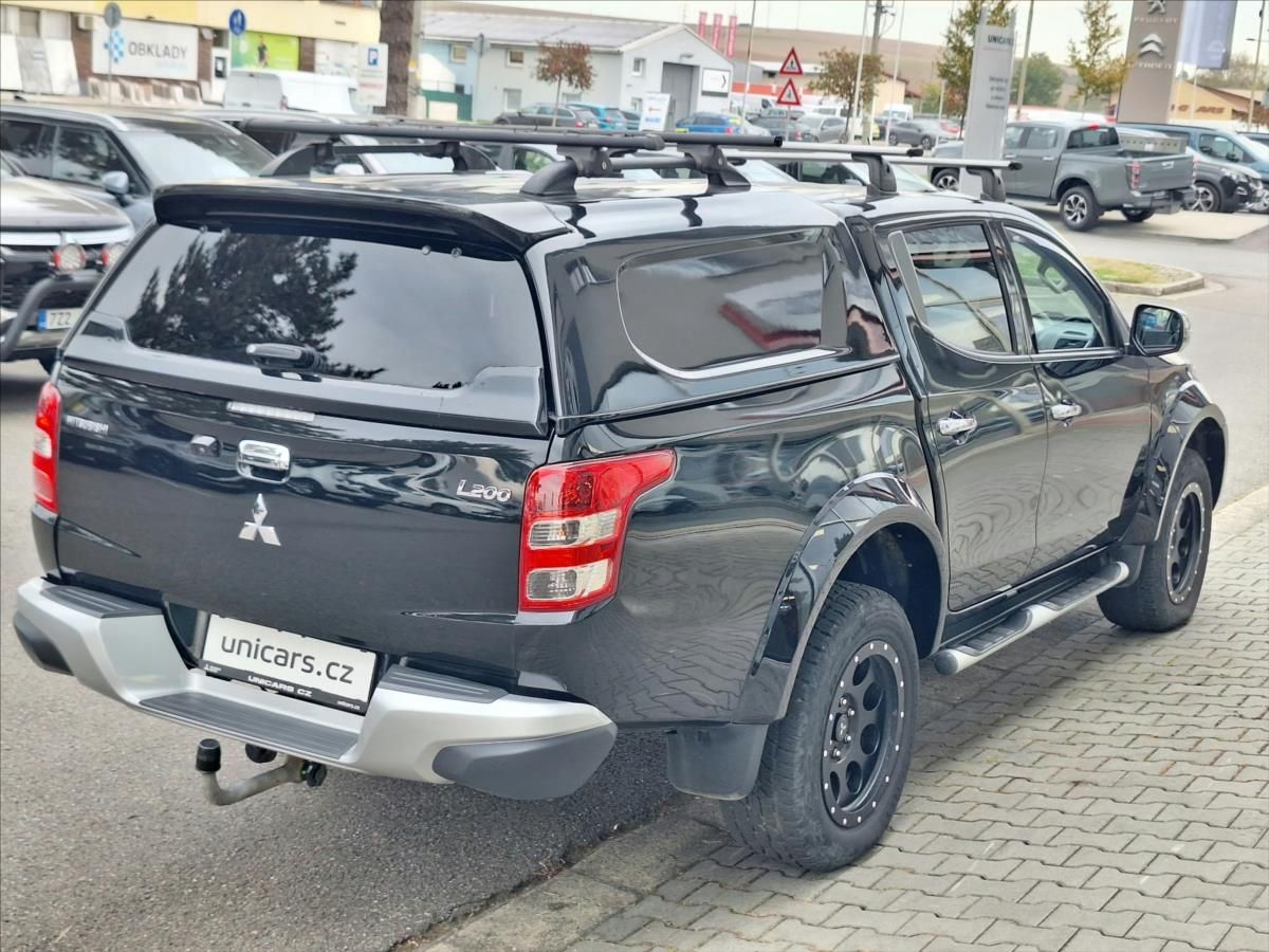Mitsubishi L200, 2,4 DI-D  Diamant Ed. rozšířen - fotka 6