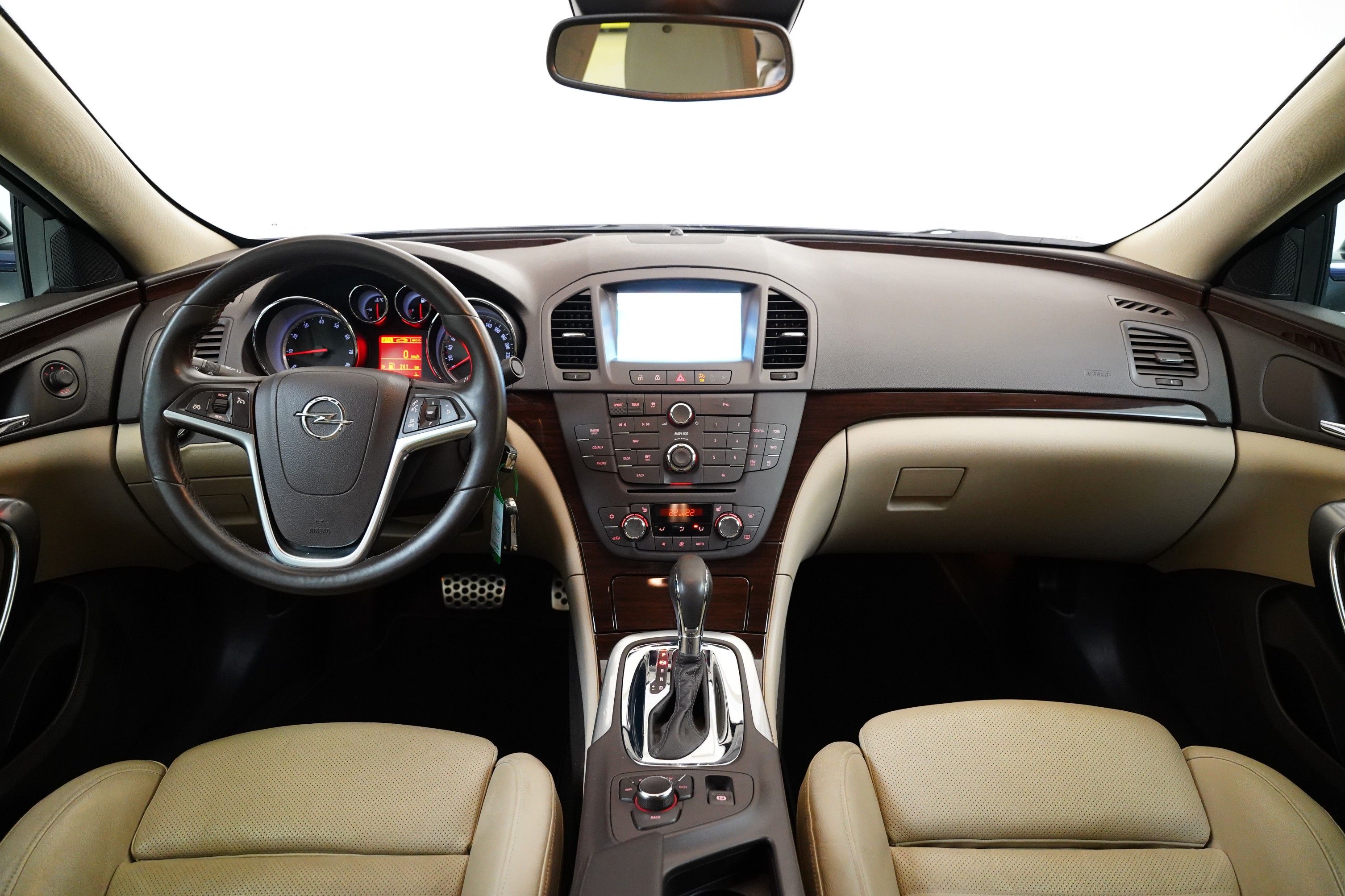 Opel Insignia, 2.0 Turbo 184kW 4x4 Innovation - fotka 5