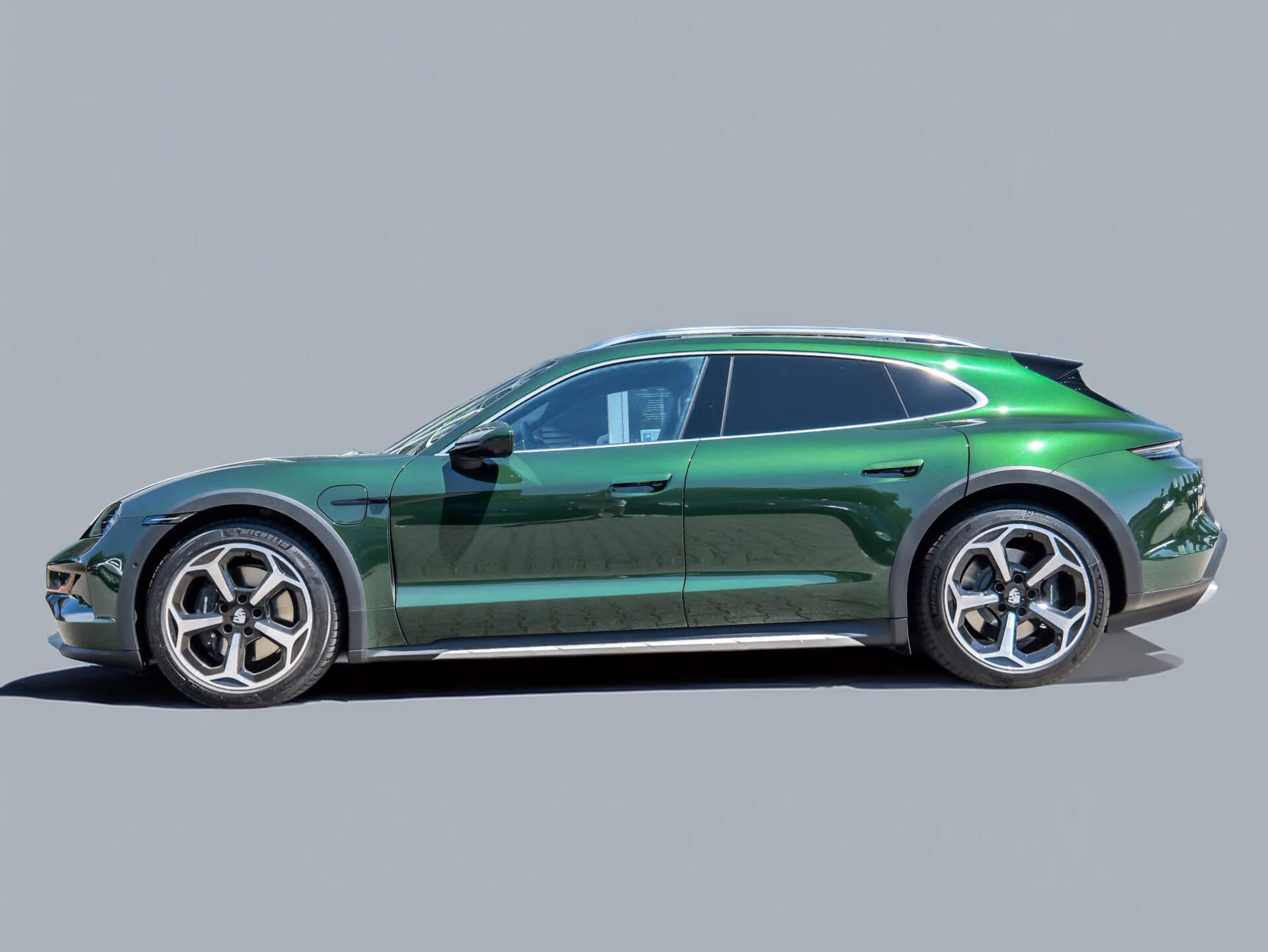Porsche Taycan, 4 Cross Turismo HuD Pano 360 - fotka 3