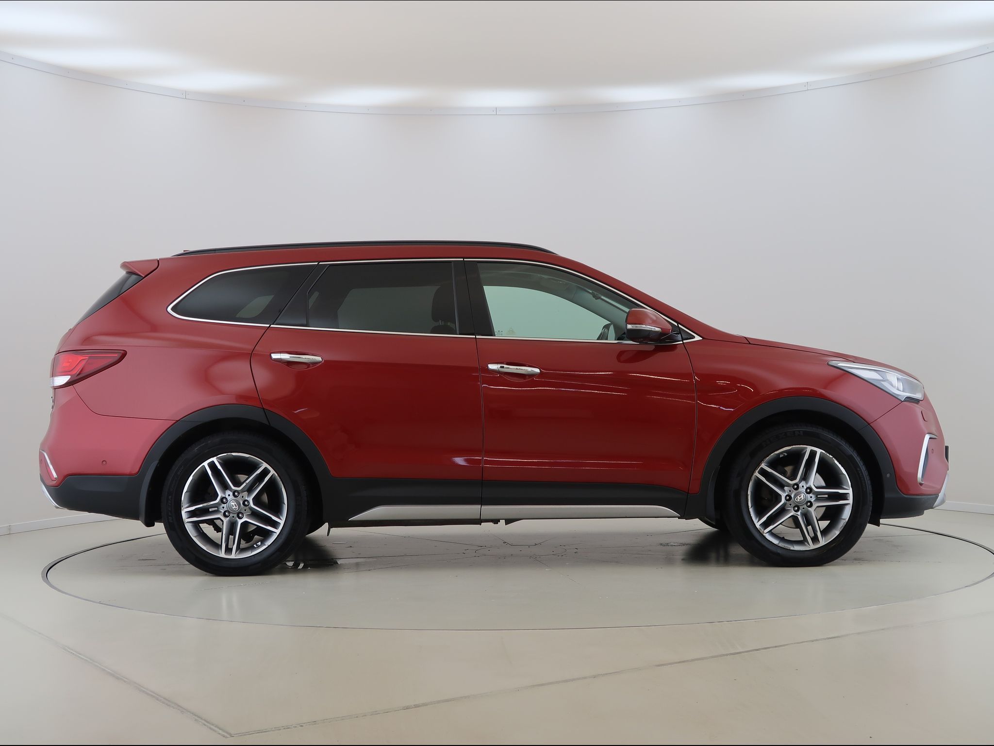 Hyundai Grand Santa Fe, 2.2,CRDi,Executive,4X4,CZ,1Maj - fotka 4