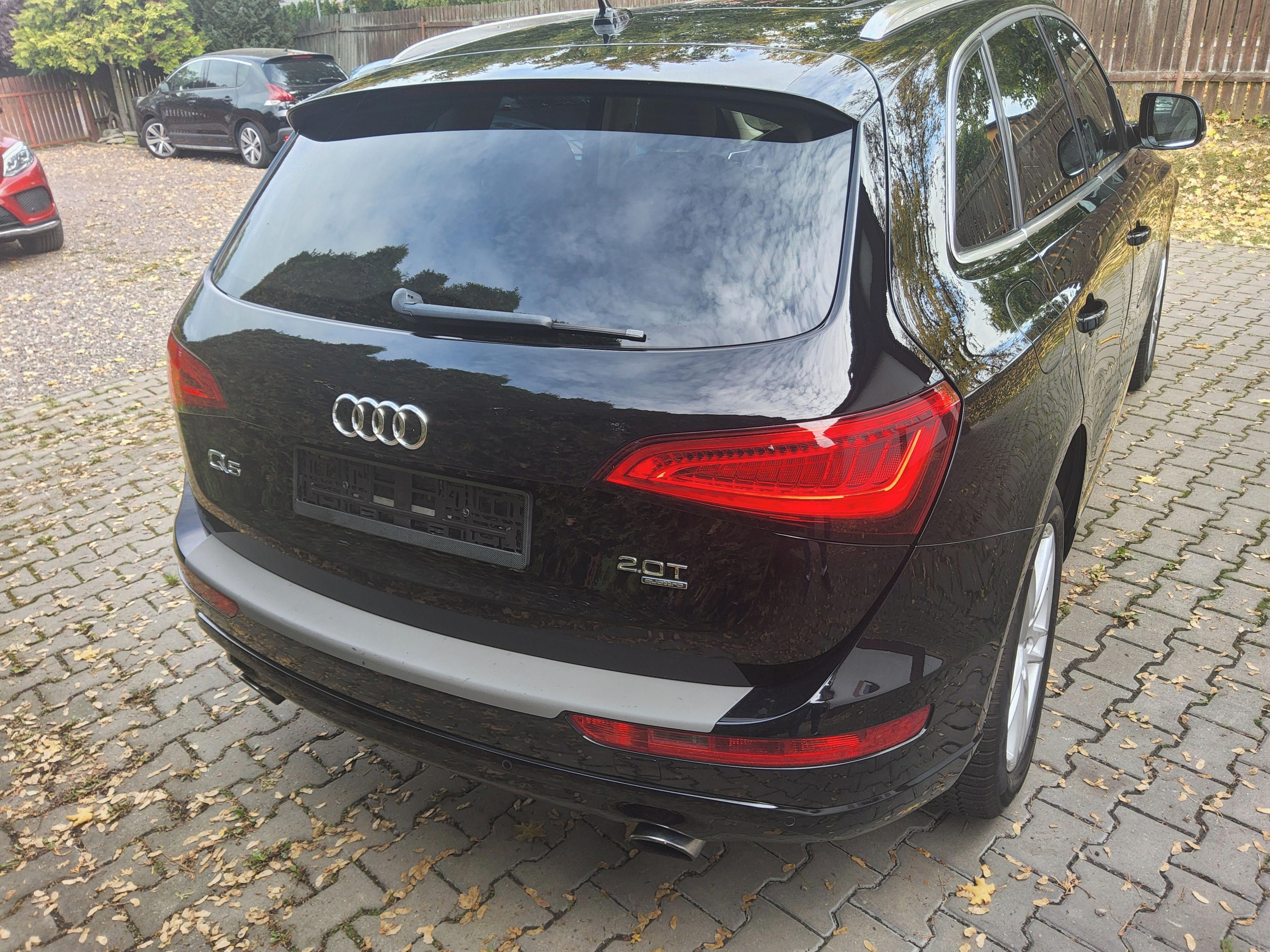 Audi Q5, 2.0 Benzín Quatro - fotka 6