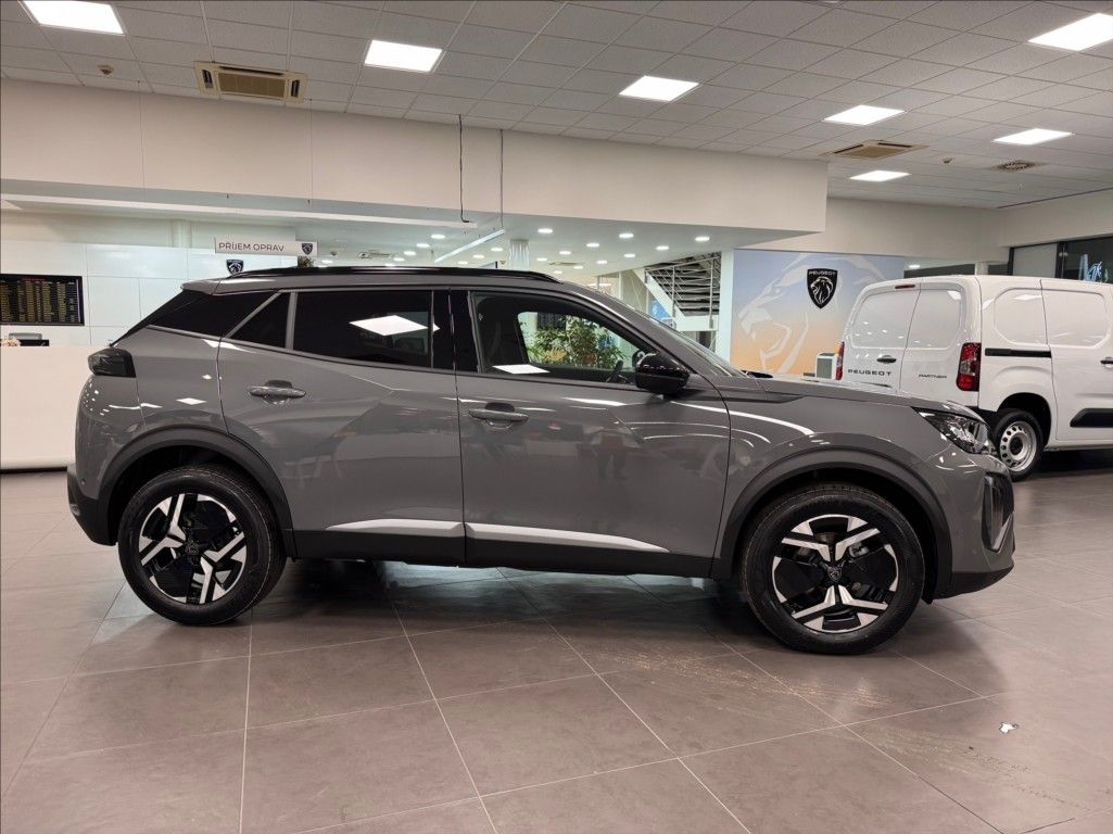 Peugeot 2008, 1,2 ALLURE Turbo 100 MAN6 - fotka 3