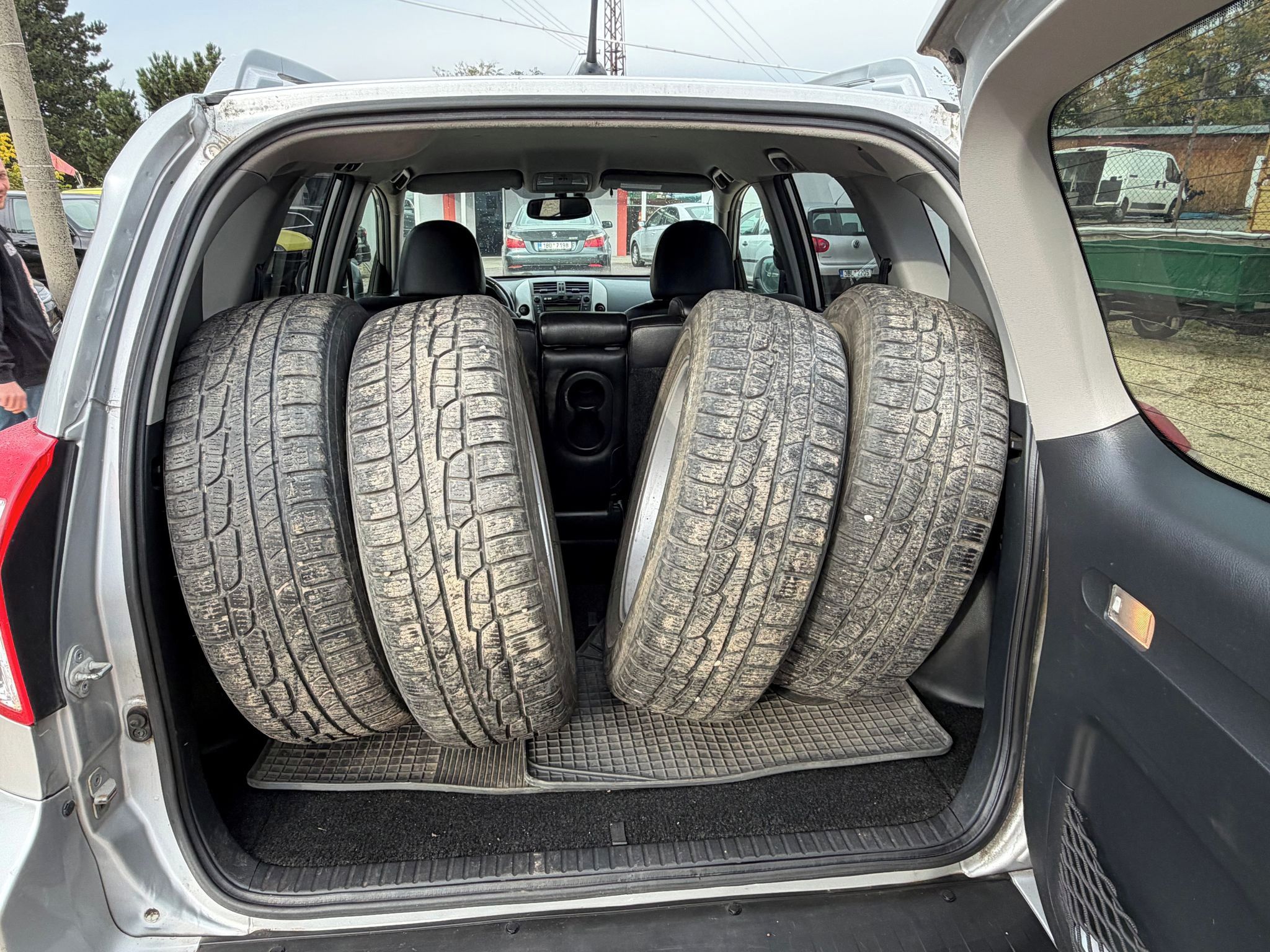 Toyota Rav4, 2.2 D-CAT 110KW*4X4*71.TIS KM* - fotka 5