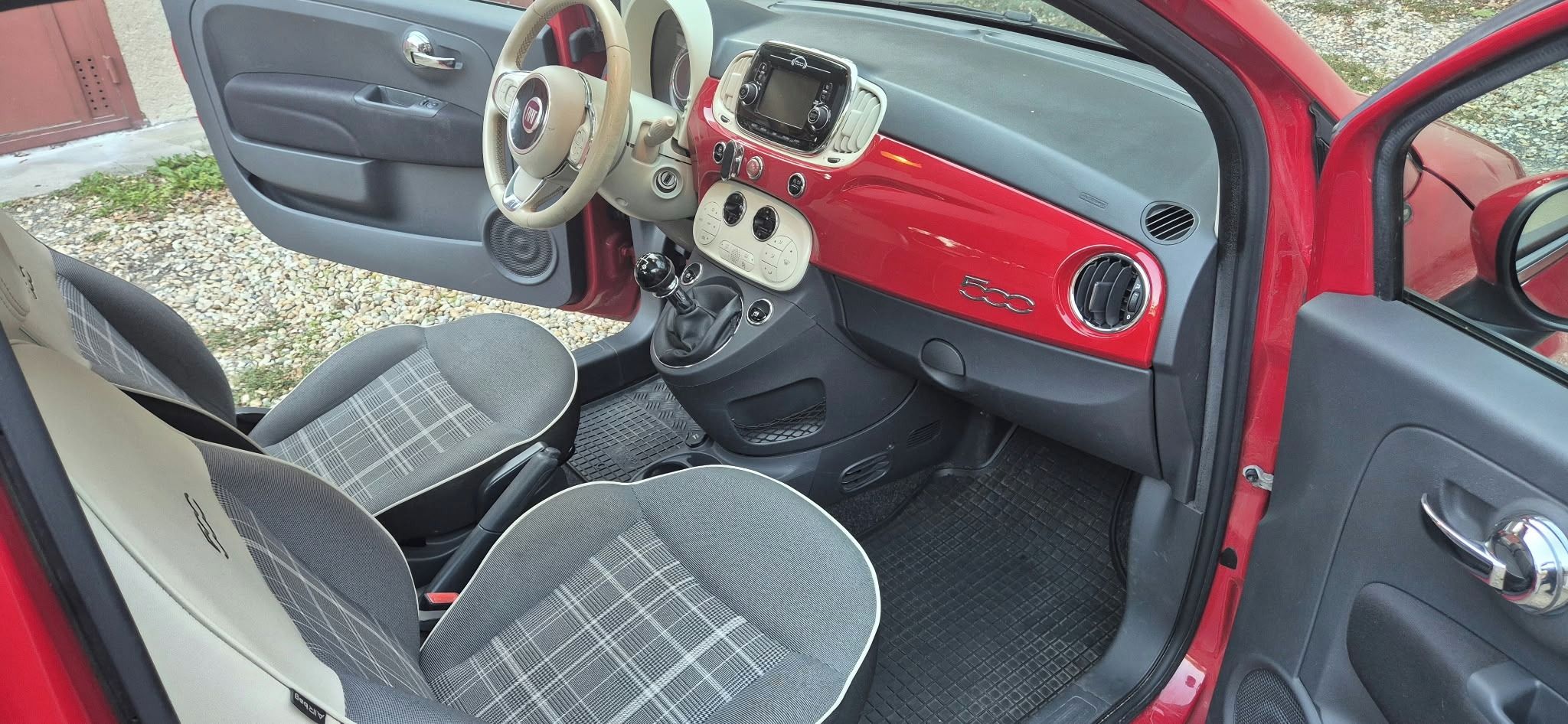 Fiat 500, Fiat 500 Lounge Panorama - fotka 6