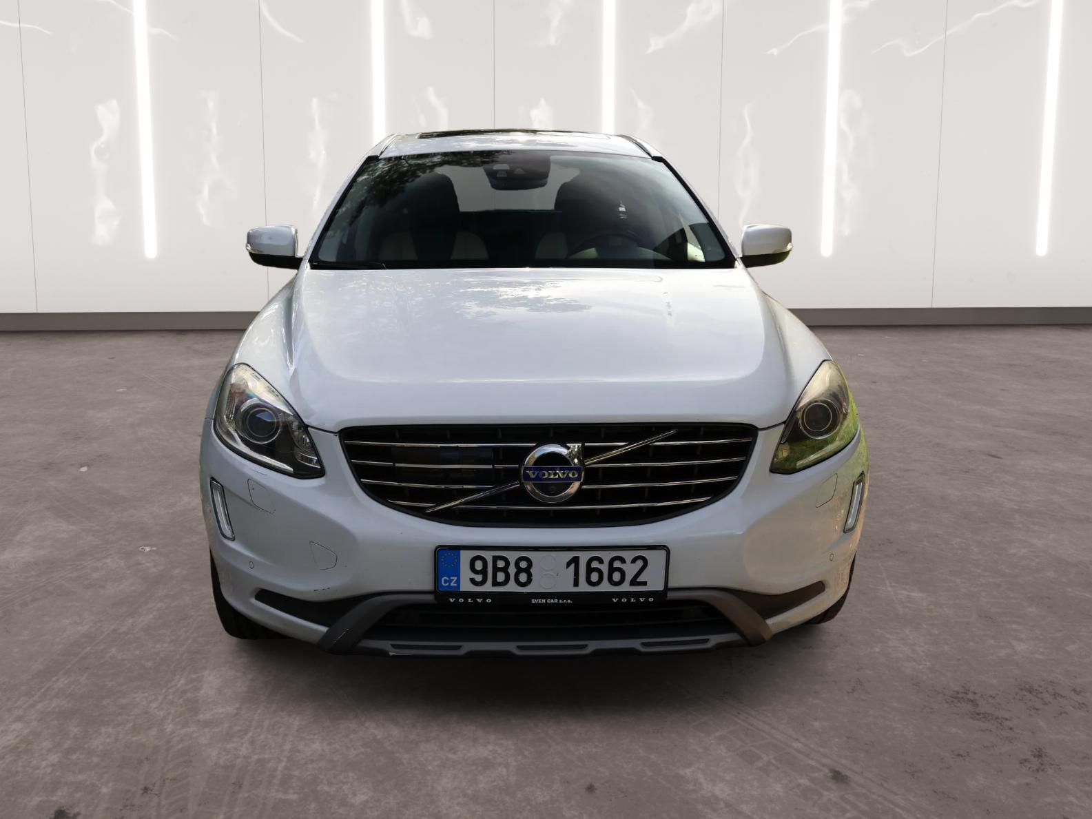 Volvo XC60, 4WD - fotka 6