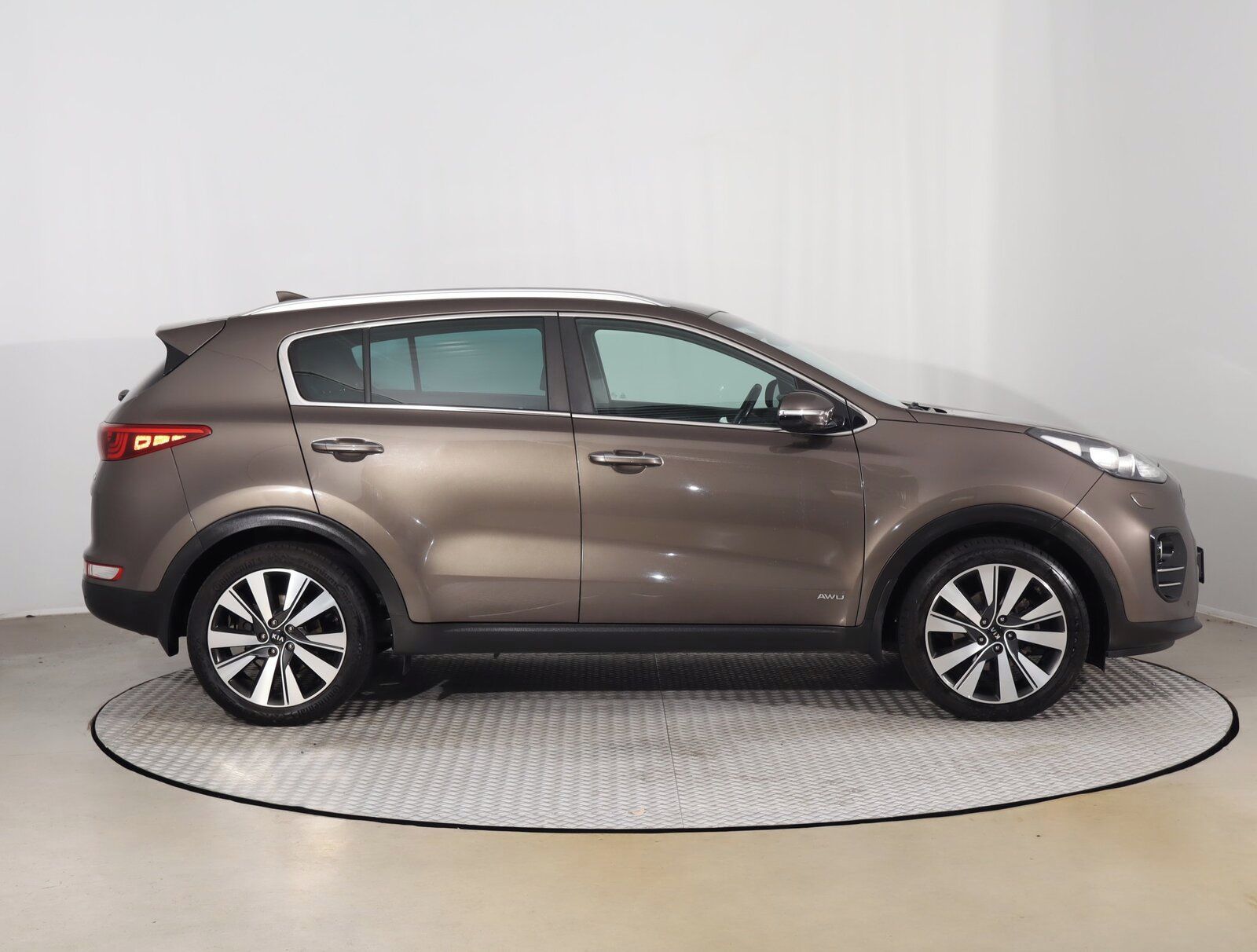 Kia Sportage, 2.0 CRDi, 4X4, Navi - fotka 6