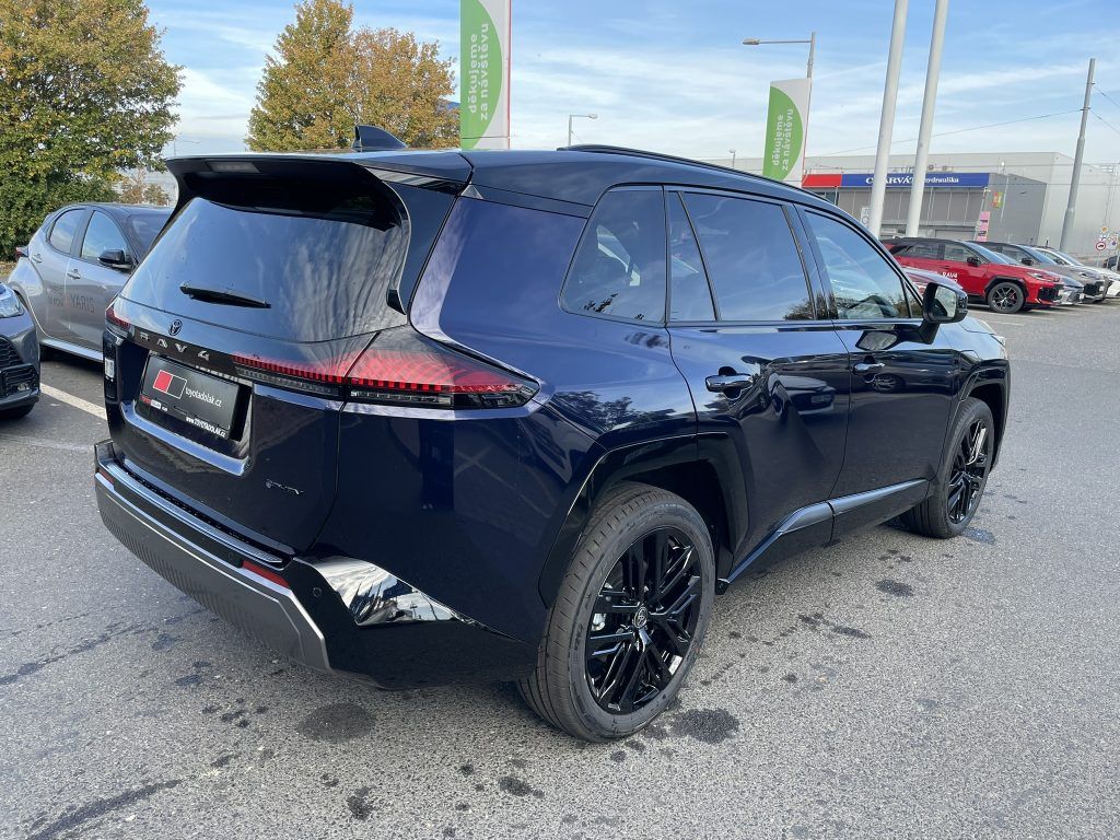 Toyota Rav4, 2.5 Plug-in Hybrid 4x4 - fotka 4