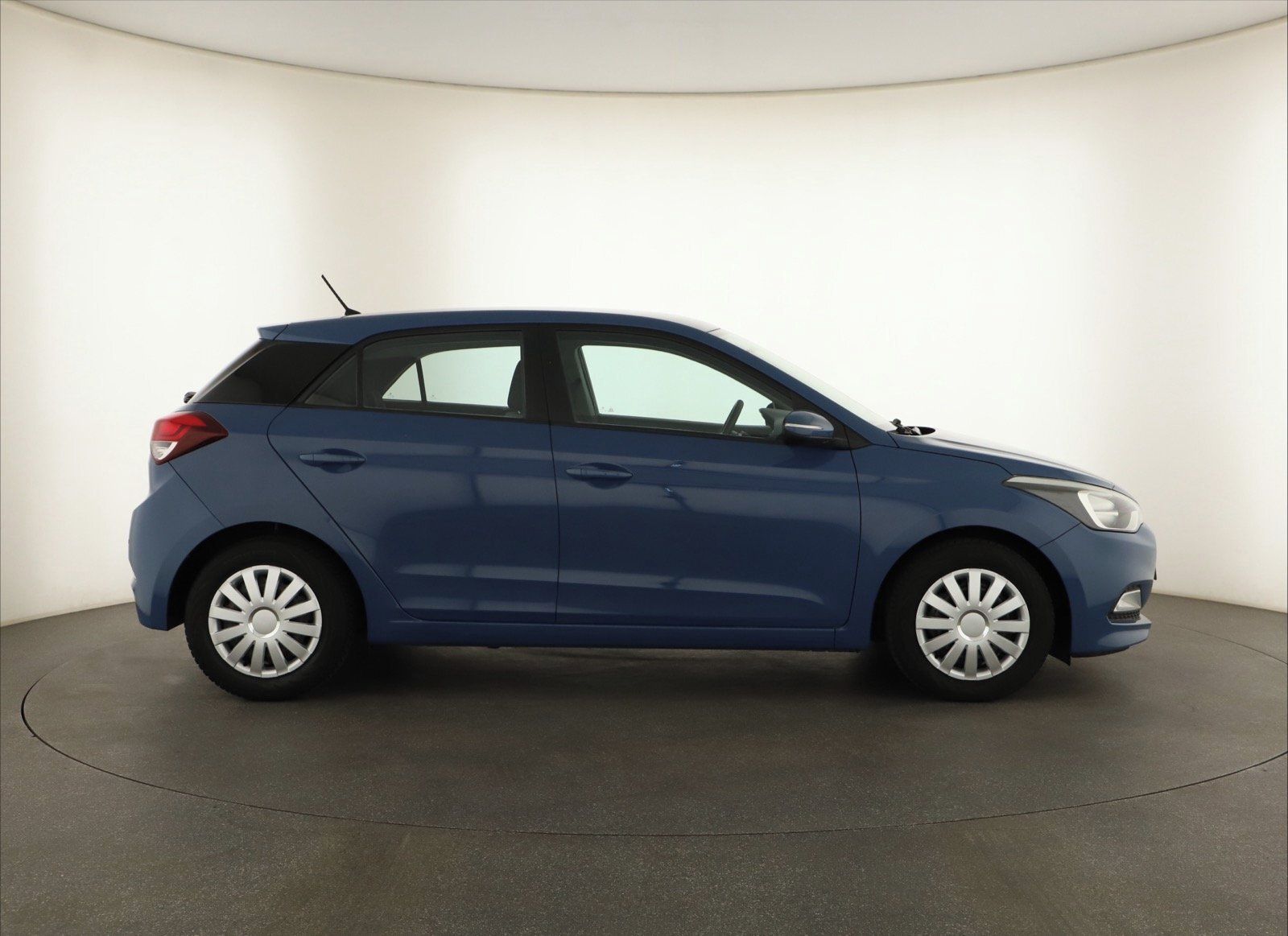 Hyundai i20, 1.2, Serv.kniha, Klima - fotka 6