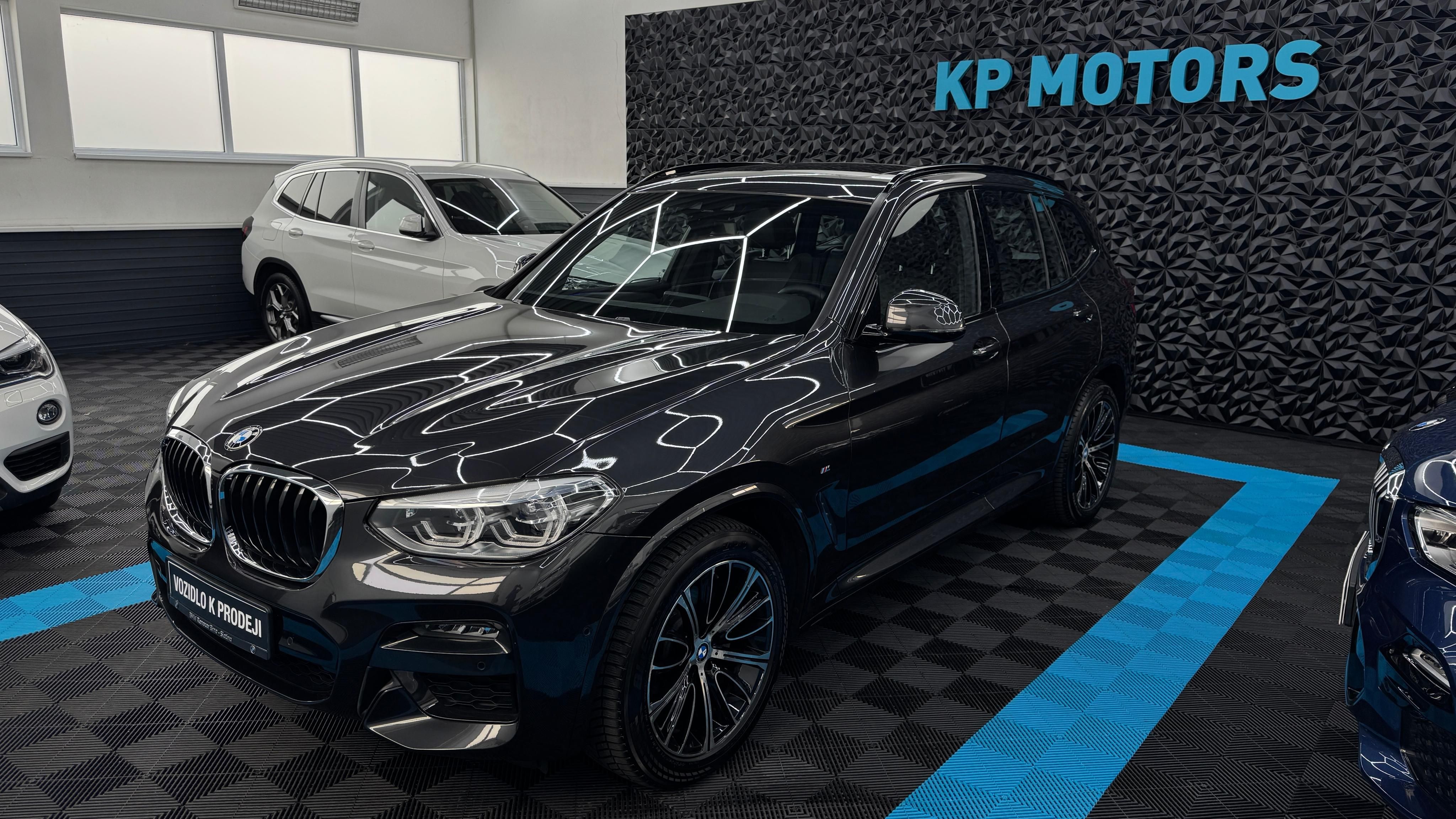 BMW X3, 20d xDrive,M paket,Tažné - fotka 4