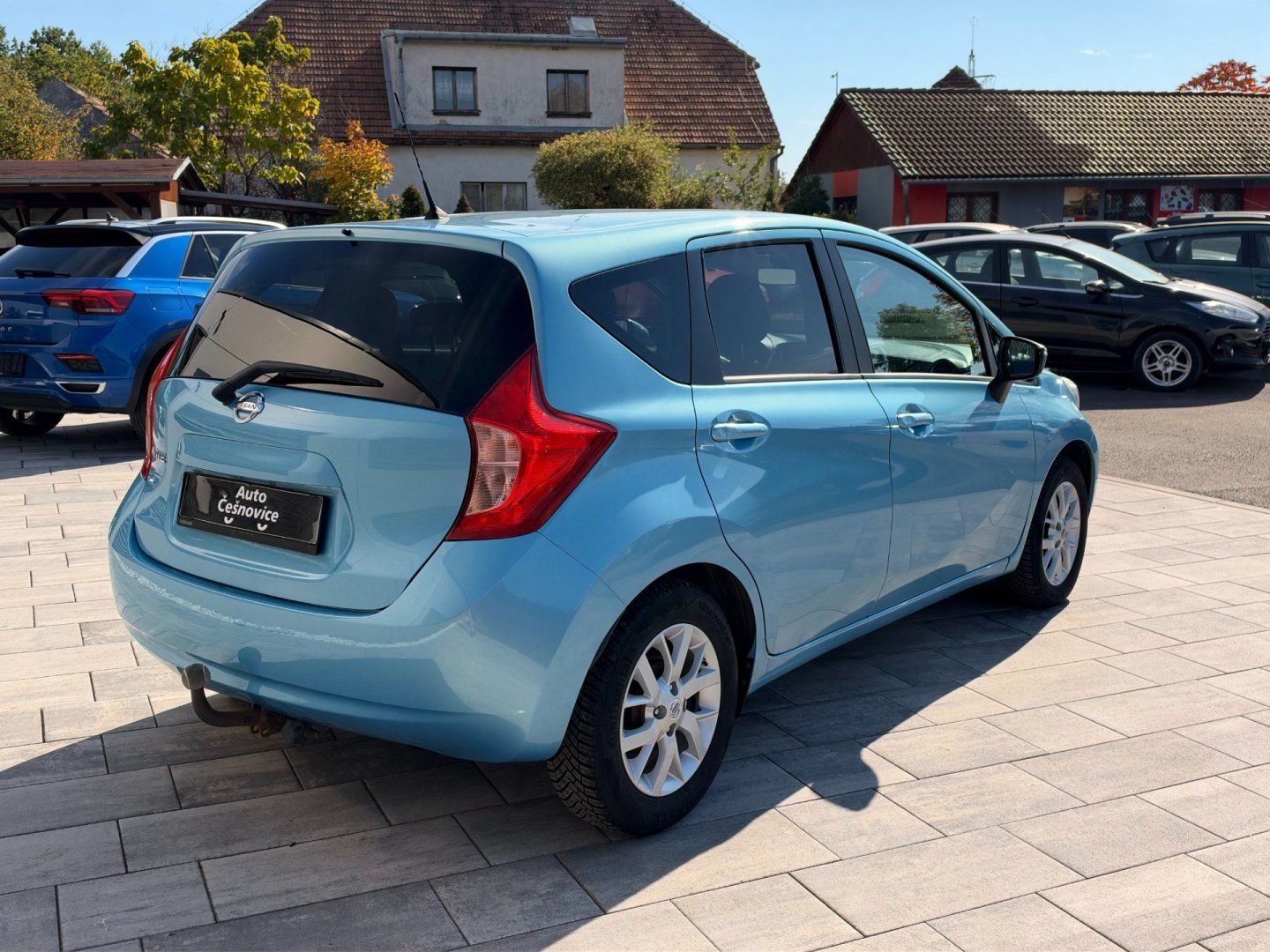 Nissan Note, 1,2 i 59 Kw - fotka 5