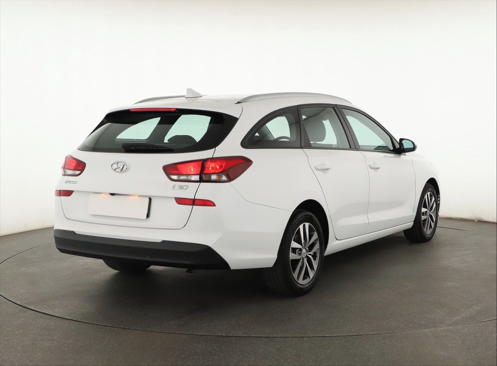 Hyundai i30, 1.0 T-GDI, Comfort, ČR,1.maj - fotka 5