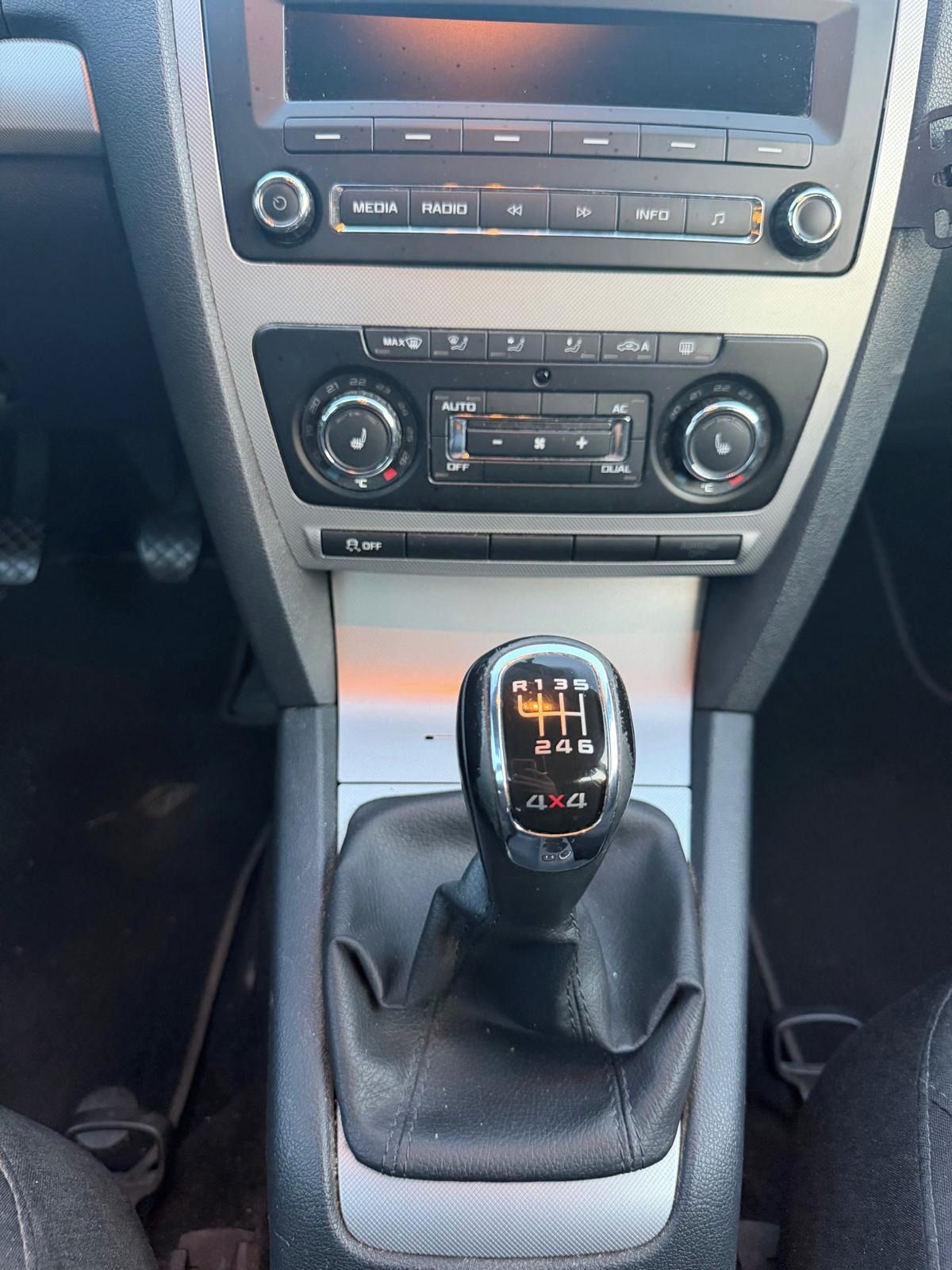 Škoda Octavia, 1.6 TDI 4X4 - fotka 6