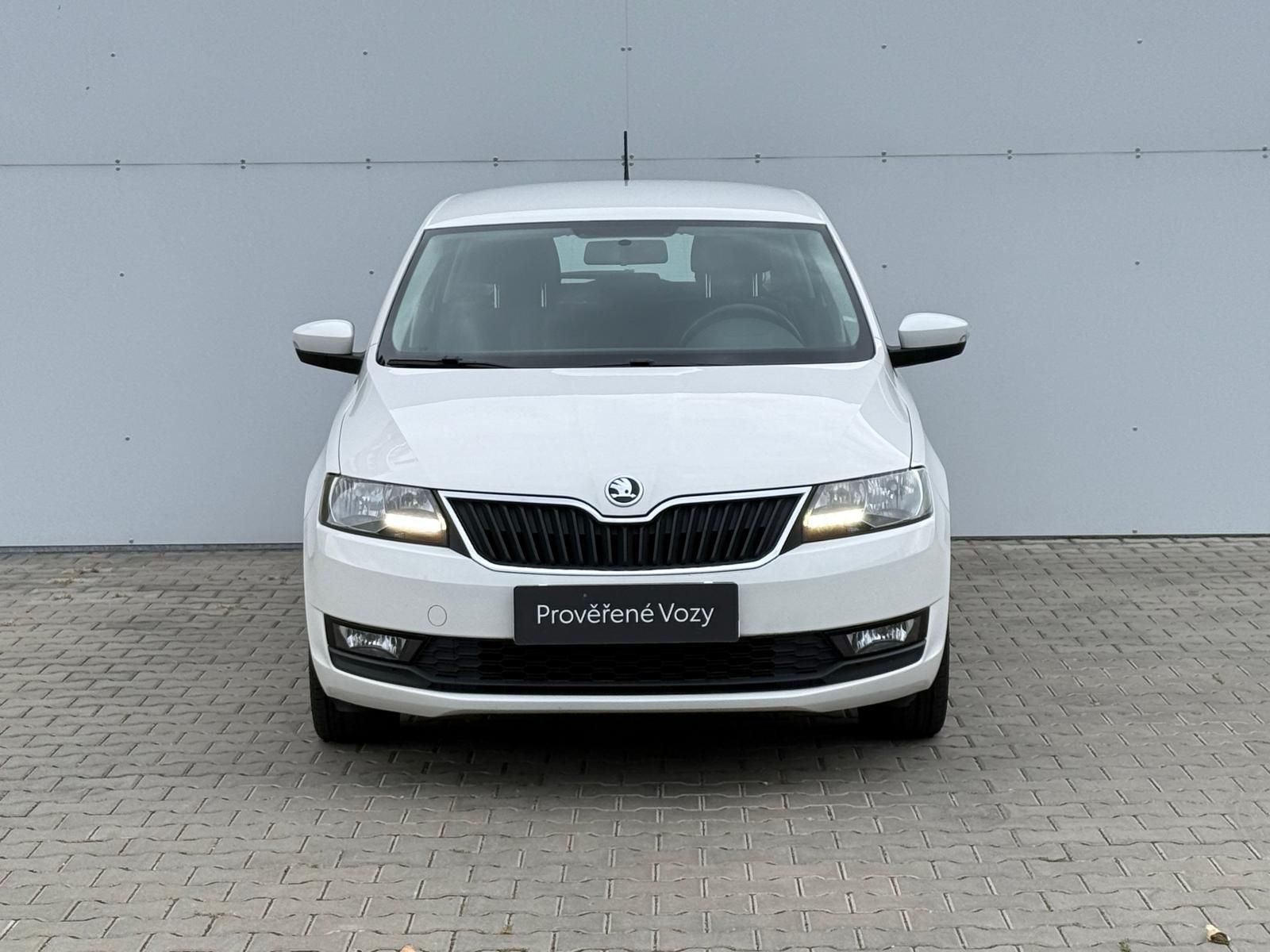 Škoda Rapid, 1.0  / 81 kW - fotka 4