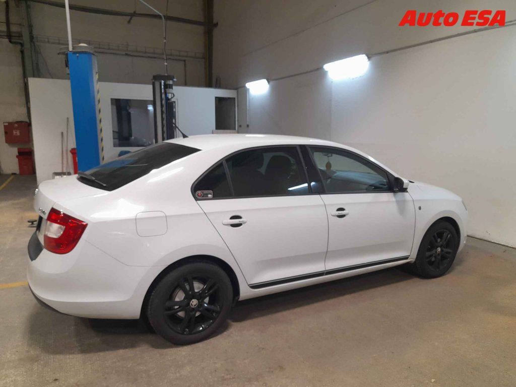 Škoda Rapid, 1.2,ČR - fotka 2